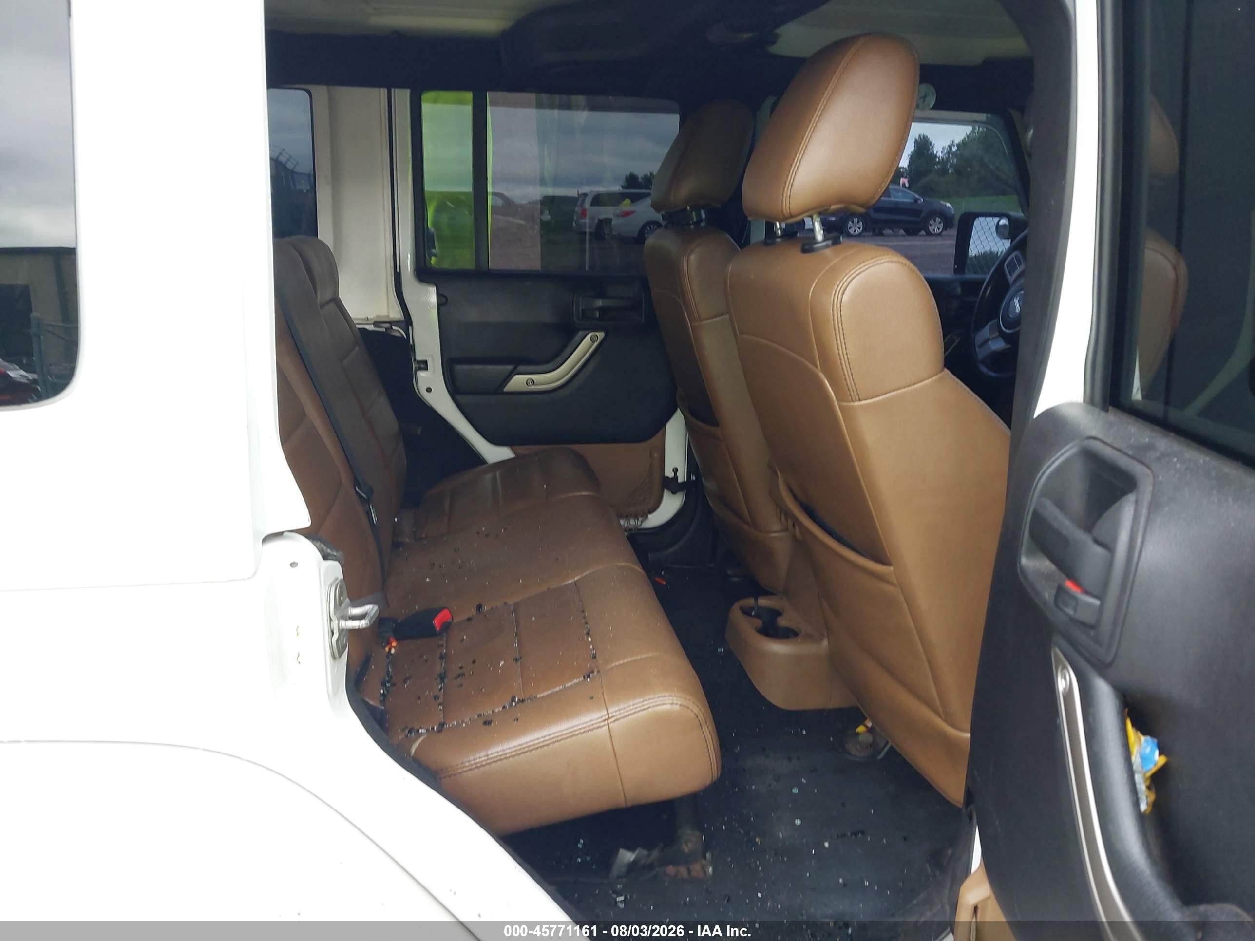 2011 Jeep Wrangler Unlimited Sport White vin: 1J4BA3H12BL616928