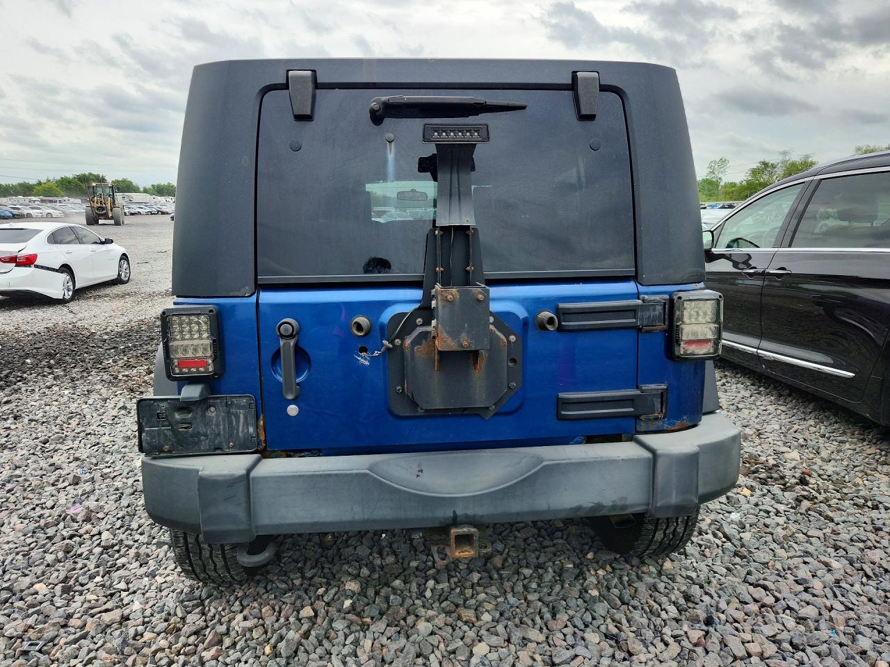 2010 Jeep Wrangler Unlimited Sport Blue vin: 1J4BA3H13AL100351