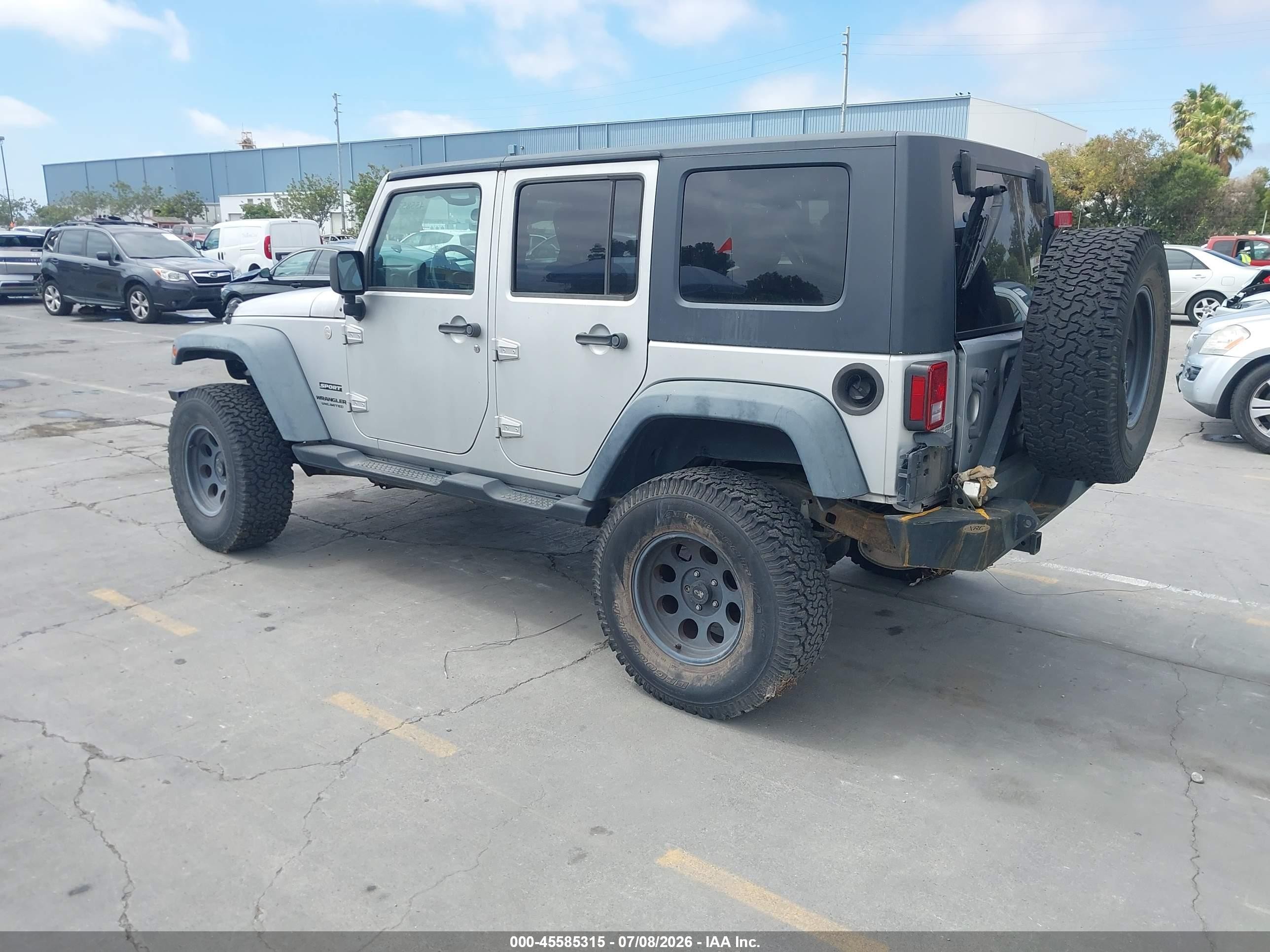 2010 Jeep Wrangler Unlimited Sport Gray vin: 1J4BA3H13AL183943