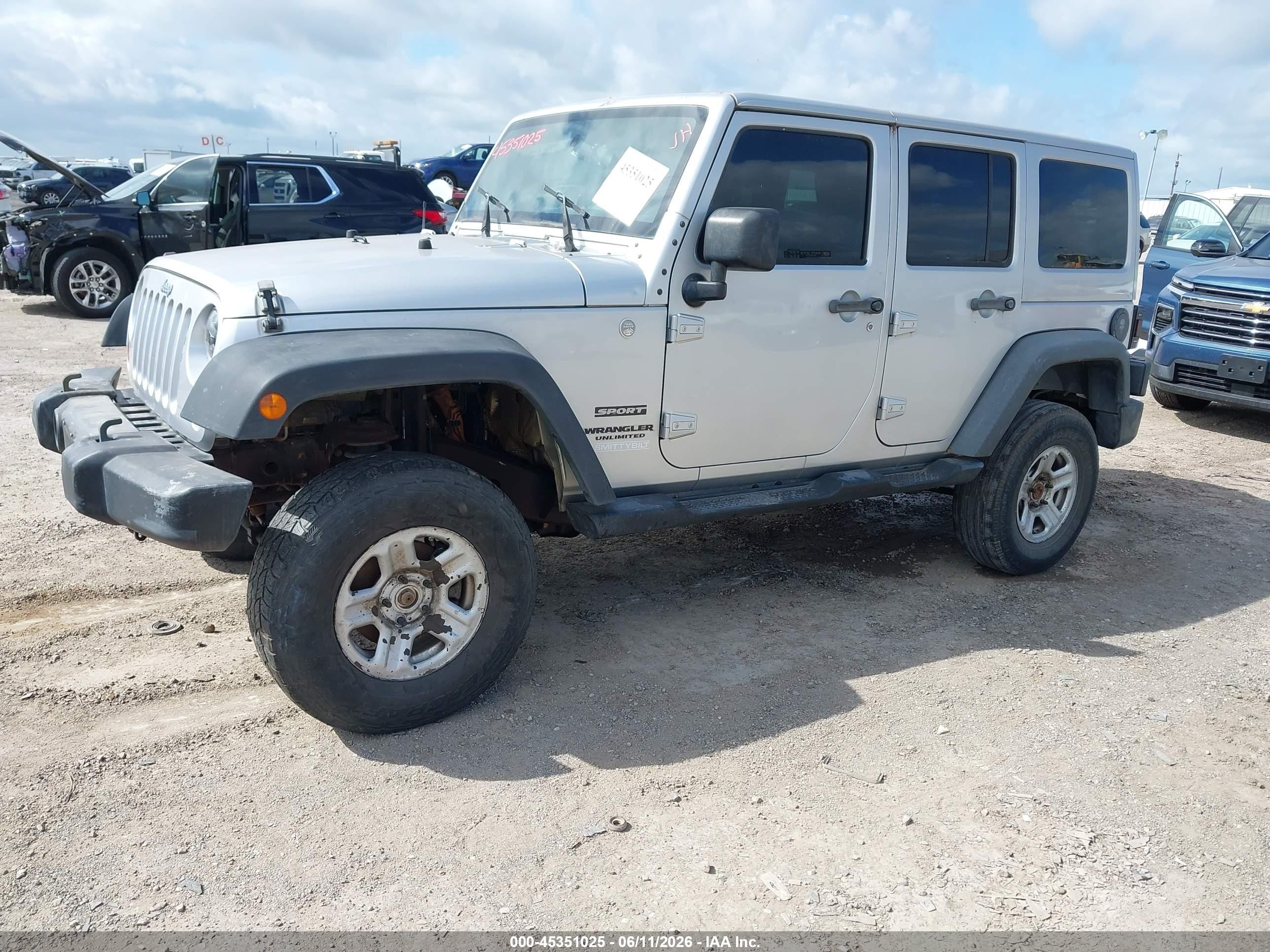 2010 Jeep Wrangler Unlimited Sport Silver vin: 1J4BA3H13AL217430