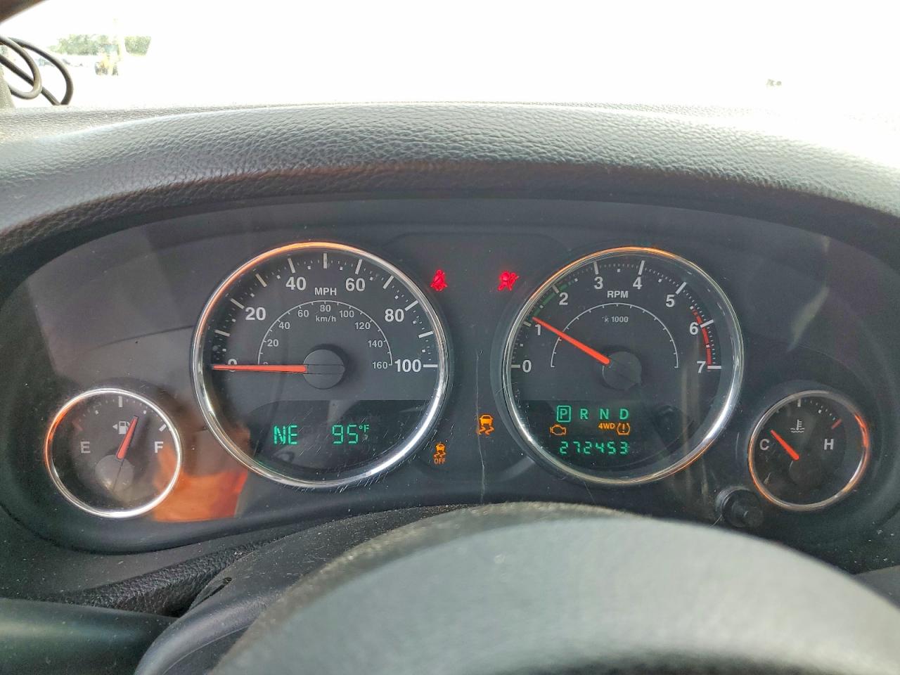 2011 Jeep Wrangler Unlimited Sport Белый vin: 1J4BA3H13BL545352