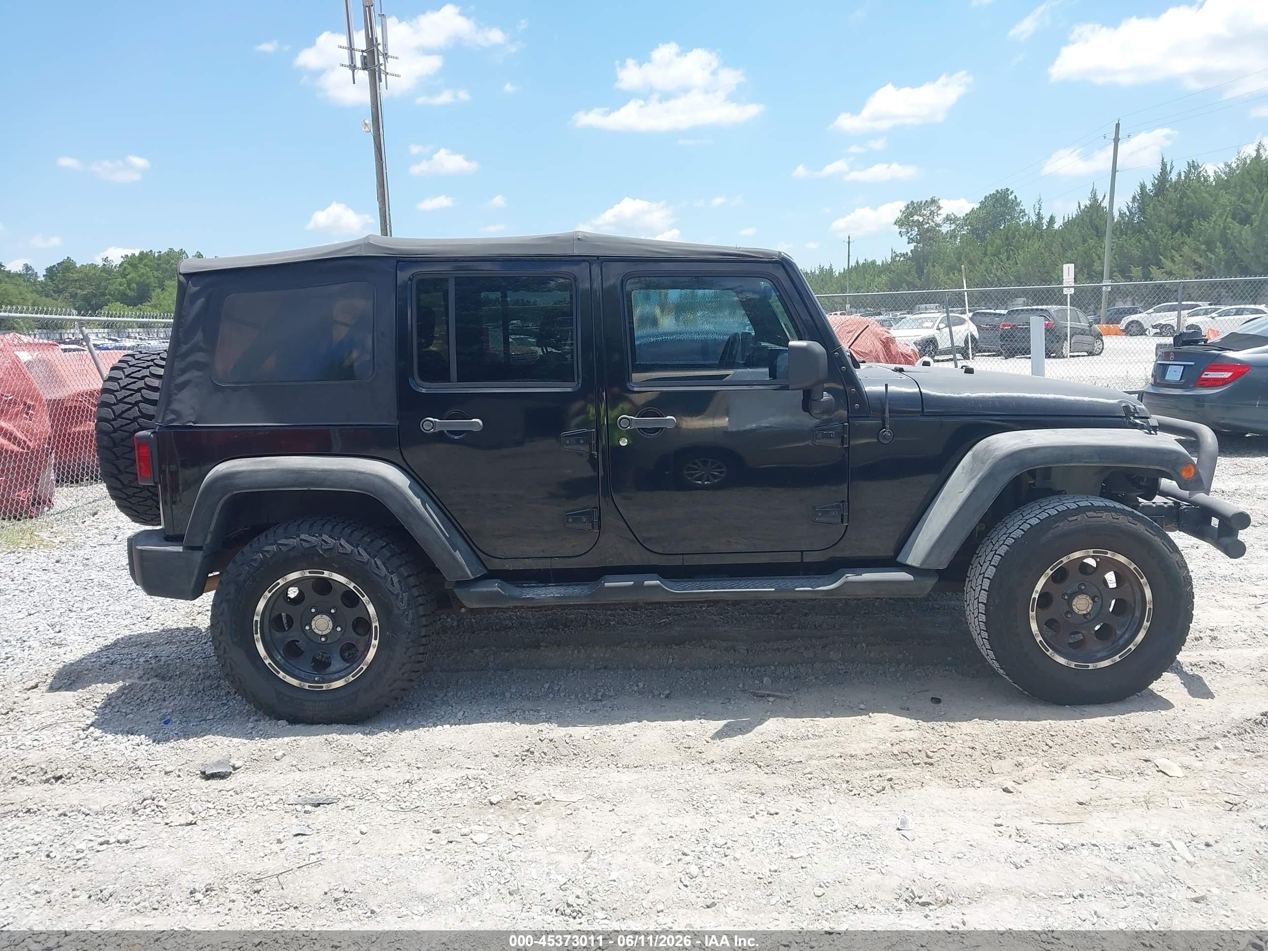 2010 Jeep Wrangler Unlimited Sport Черный vin: 1J4BA3H14AL127011