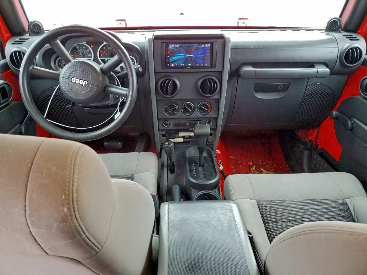 2010 Jeep Wrangler Unlimited Sport Red vin: 1J4BA3H14AL143483