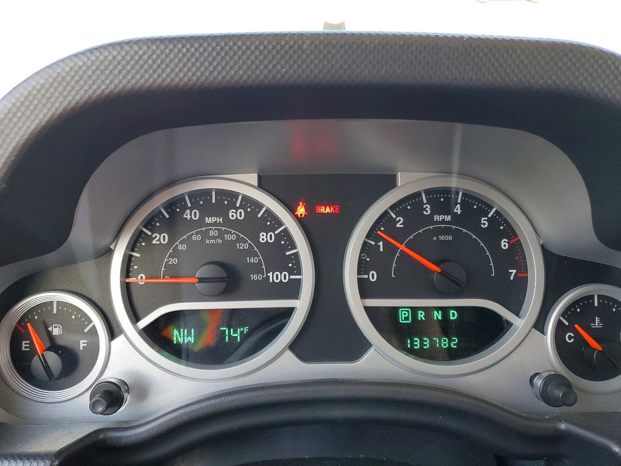 2010 Jeep Wrangler Unlimited Sport Зеленый vin: 1J4BA3H14AL199116