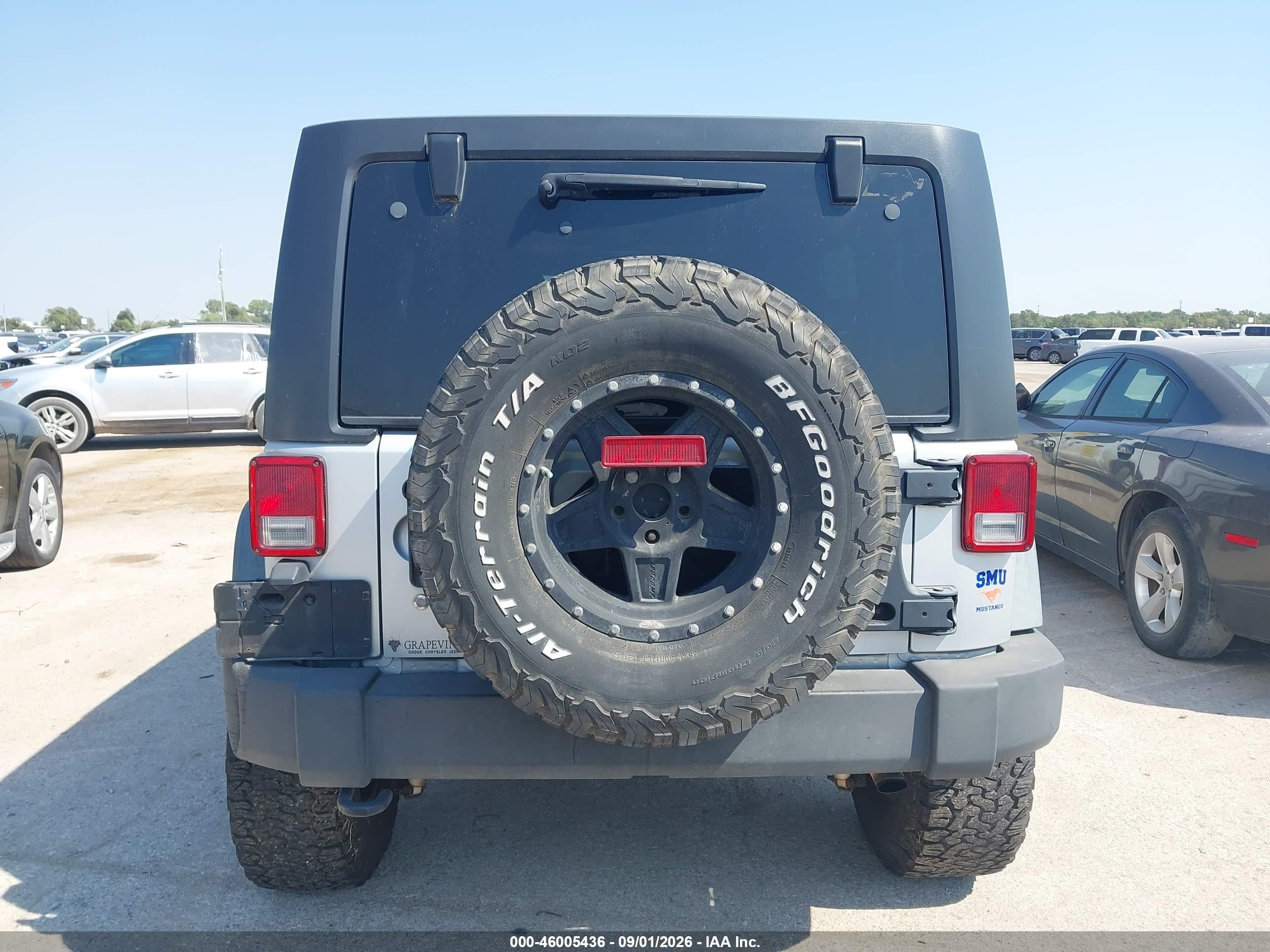 2011 Jeep Wrangler Unlimited Sport Silver vin: 1J4BA3H14BL514594