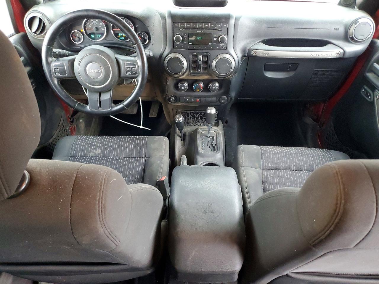 2011 Jeep Wrangler Unlimited Sport Бордовый vin: 1J4BA3H14BL567344