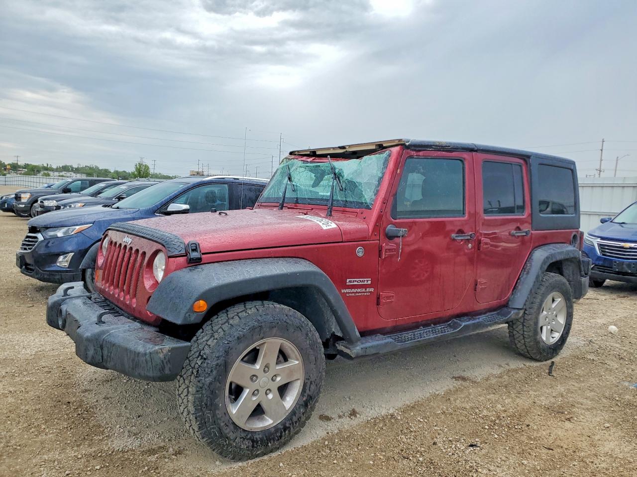 2011 Jeep Wrangler Unlimited Sport Бордовый vin: 1J4BA3H14BL567344