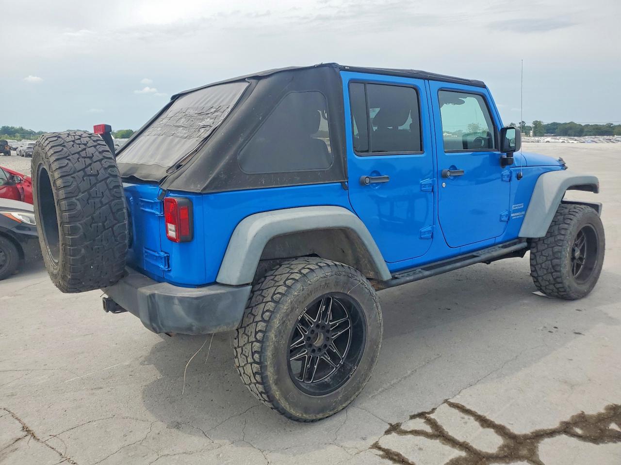 2011 Jeep Wrangler Unlimited Sport Blue vin: 1J4BA3H14BL582118