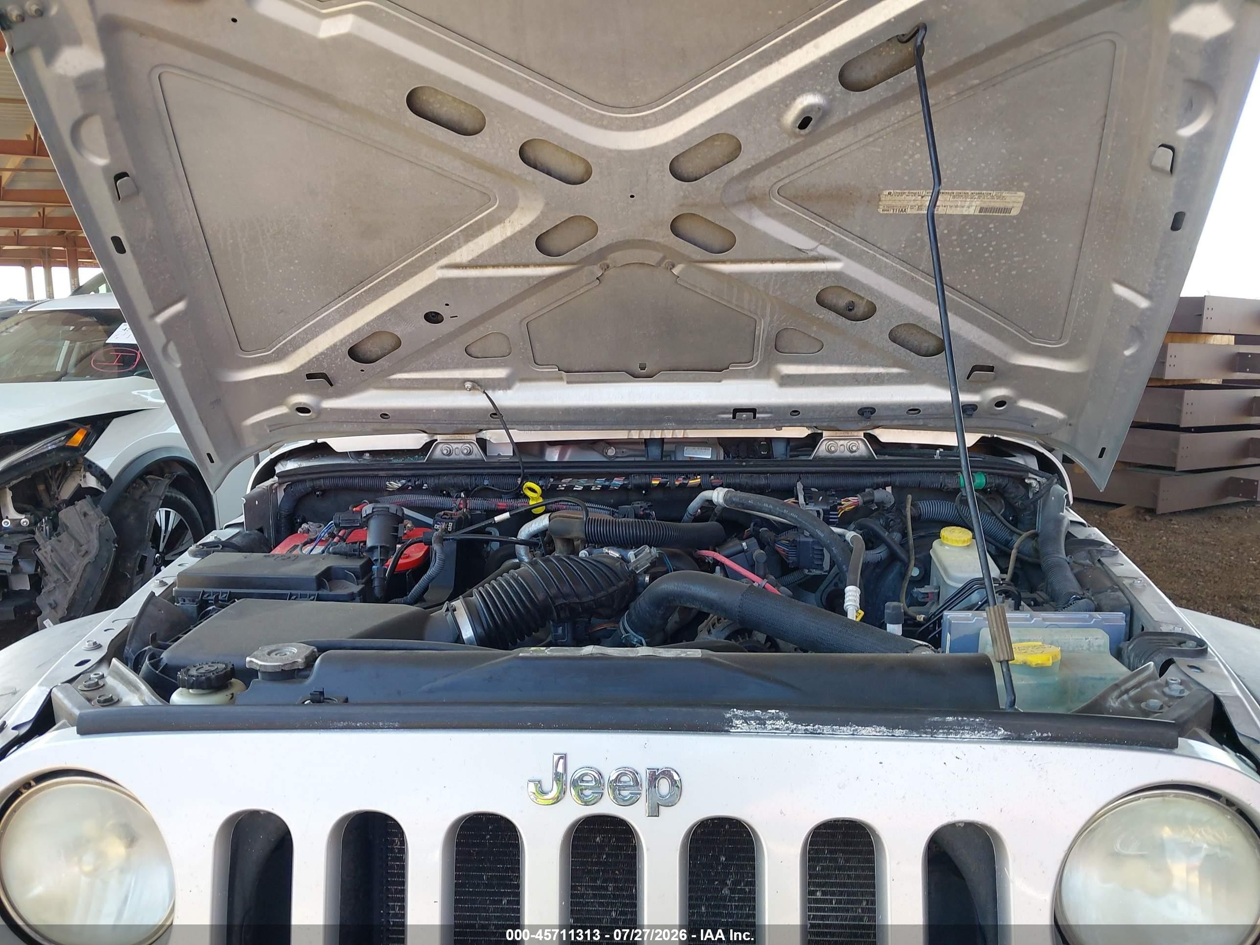 2011 Jeep Wrangler Unlimited Sport Silver vin: 1J4BA3H14BL617160