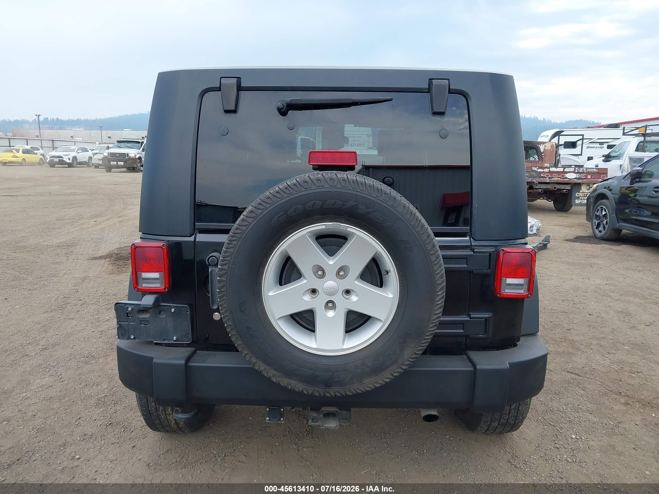 2010 Jeep Wrangler Unlimited Sport Black vin: 1J4BA3H15AL101775