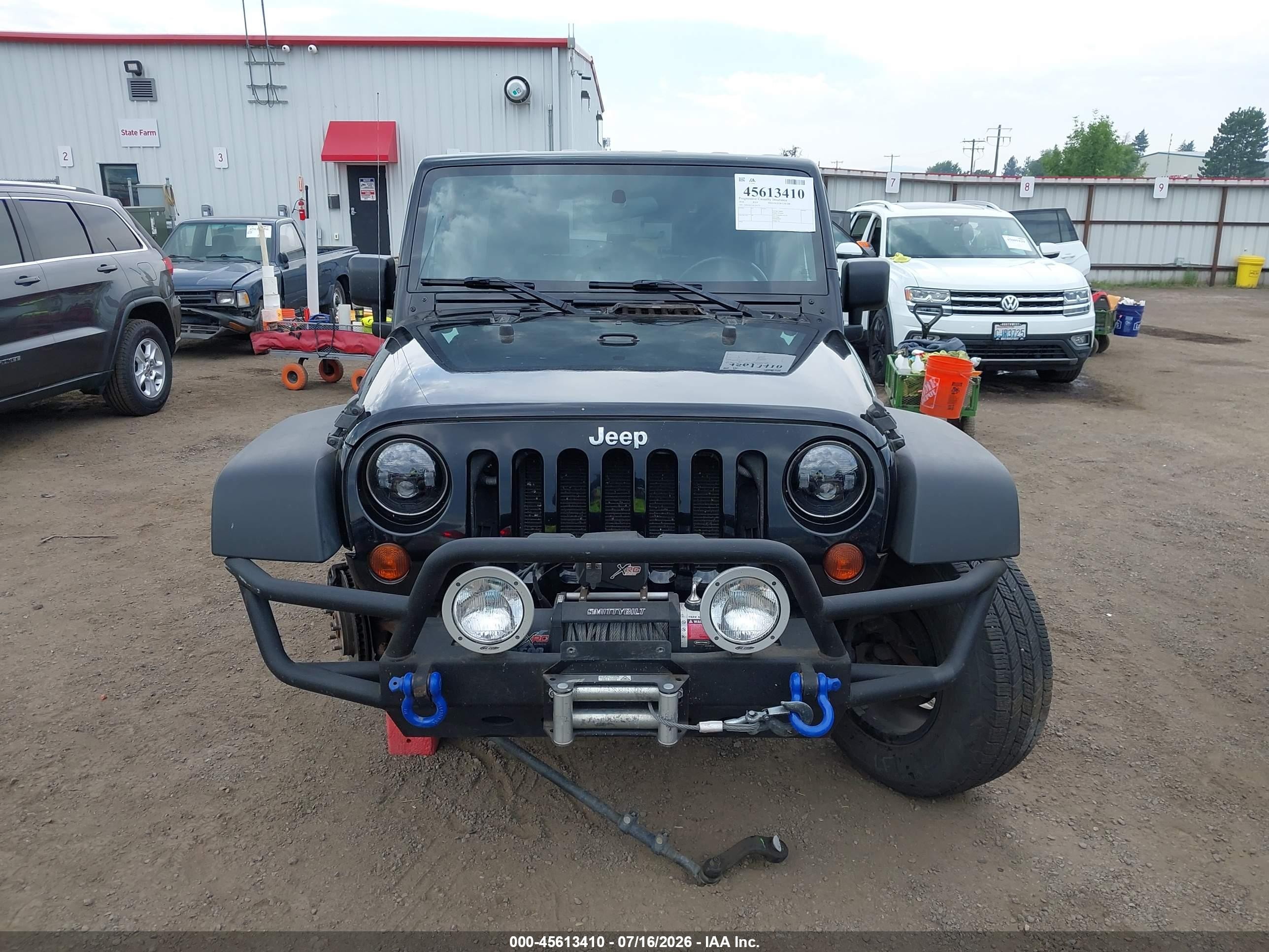 2010 Jeep Wrangler Unlimited Sport Black vin: 1J4BA3H15AL101775