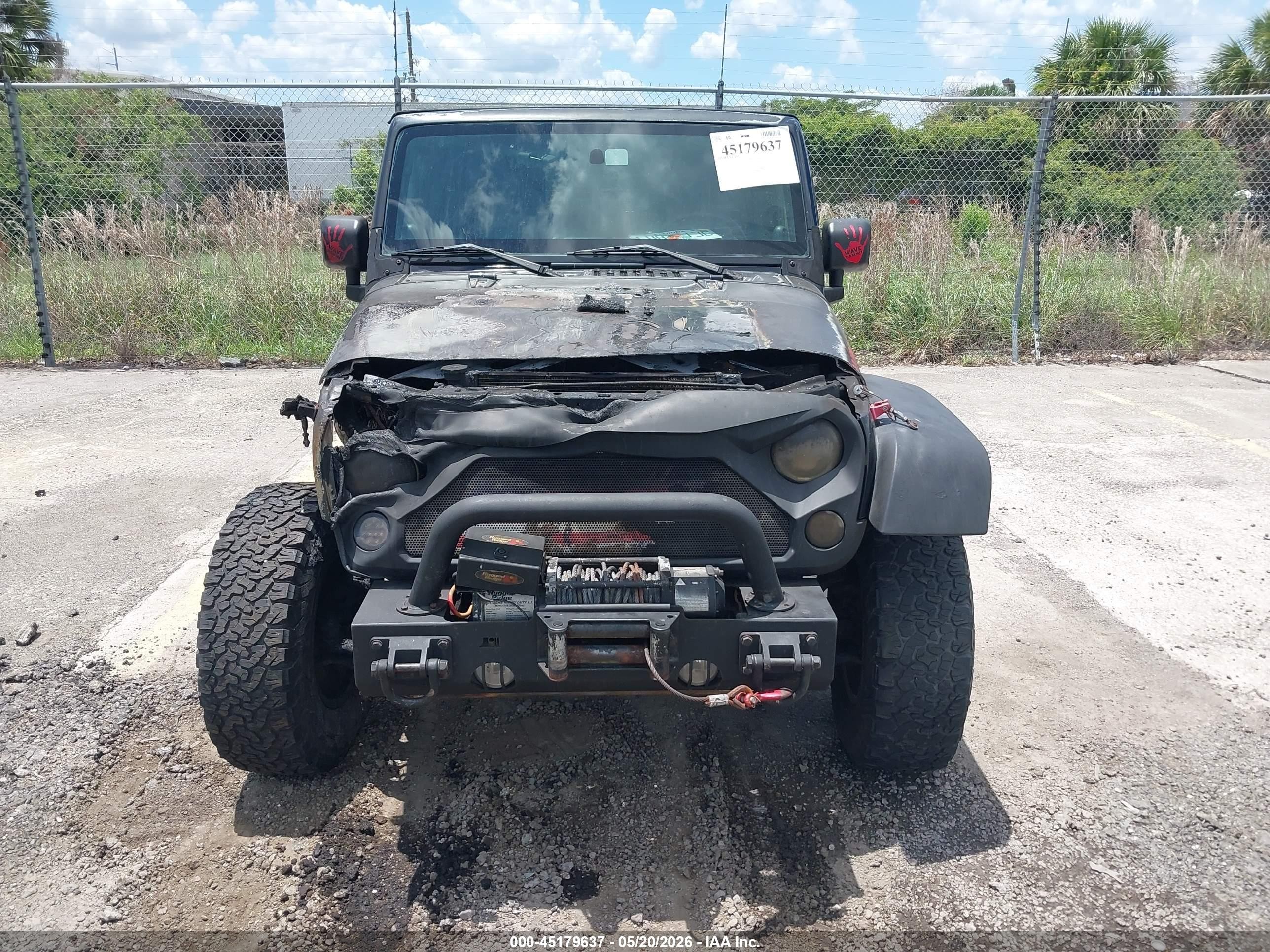 2010 Jeep Wrangler Unlimited Sport Black vin: 1J4BA3H15AL175813