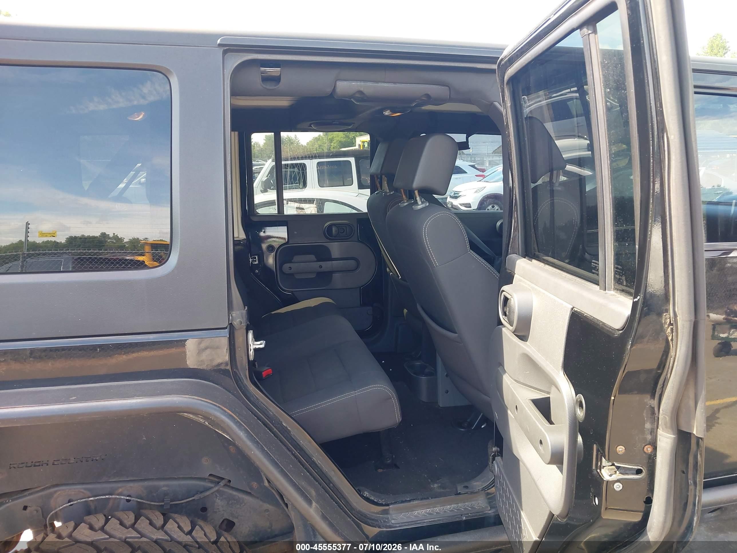 2010 Jeep Wrangler Unlimited Sport Black vin: 1J4BA3H15AL219700