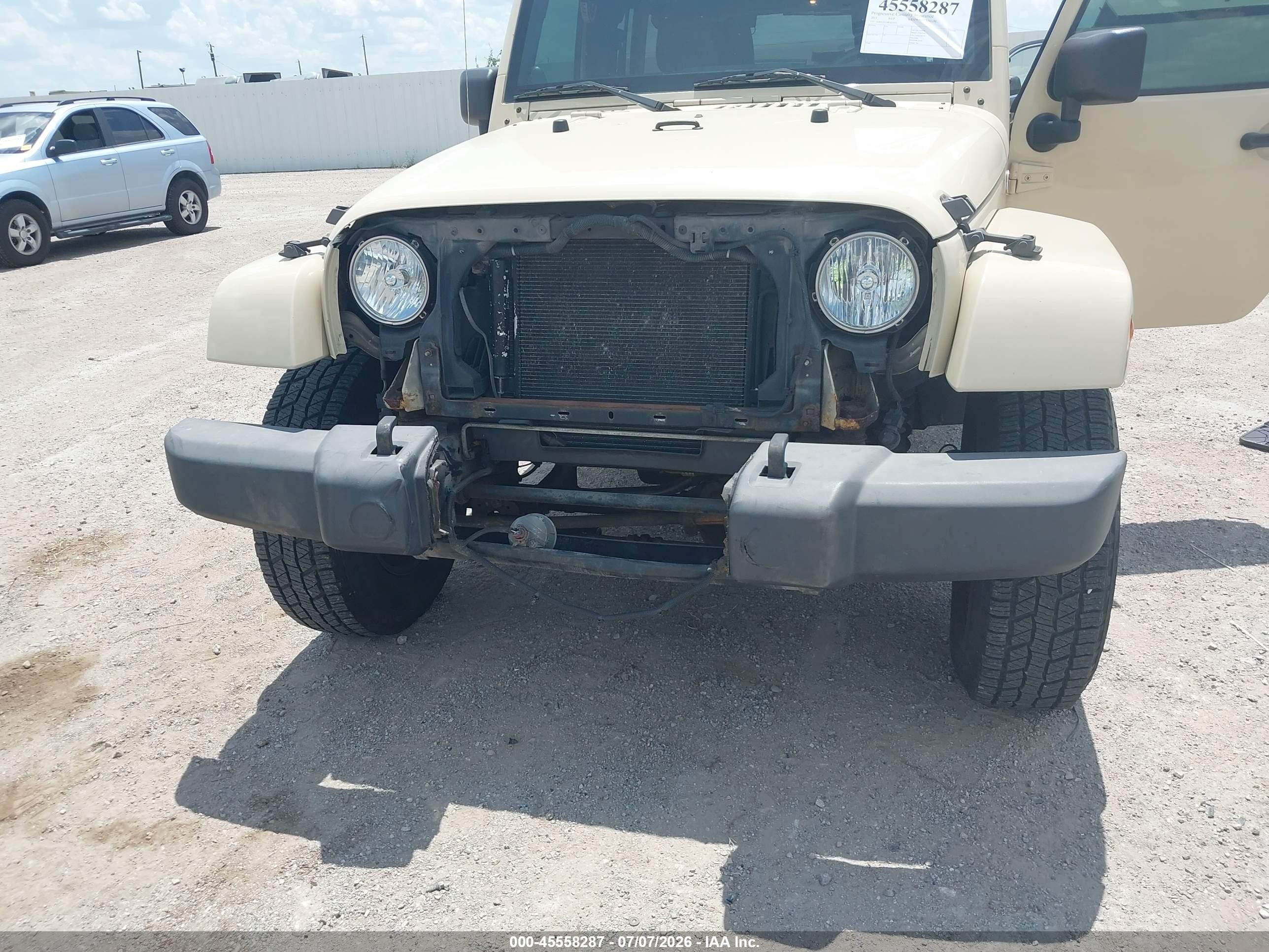 2011 Jeep Wrangler Unlimited Sport Tan vin: 1J4BA3H15BL625431