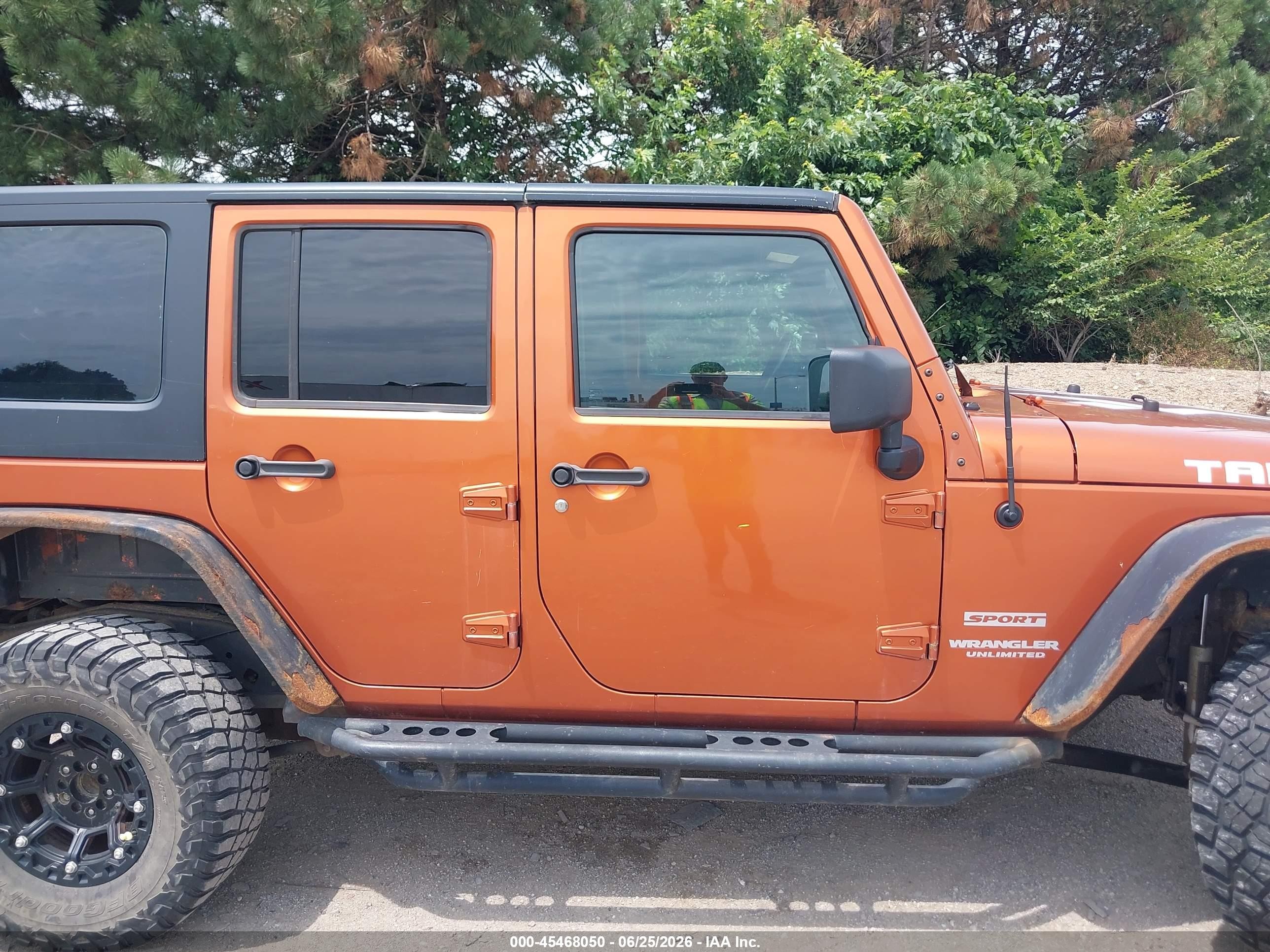 2010 Jeep Wrangler Unlimited Sport Orange vin: 1J4BA3H16AL175285