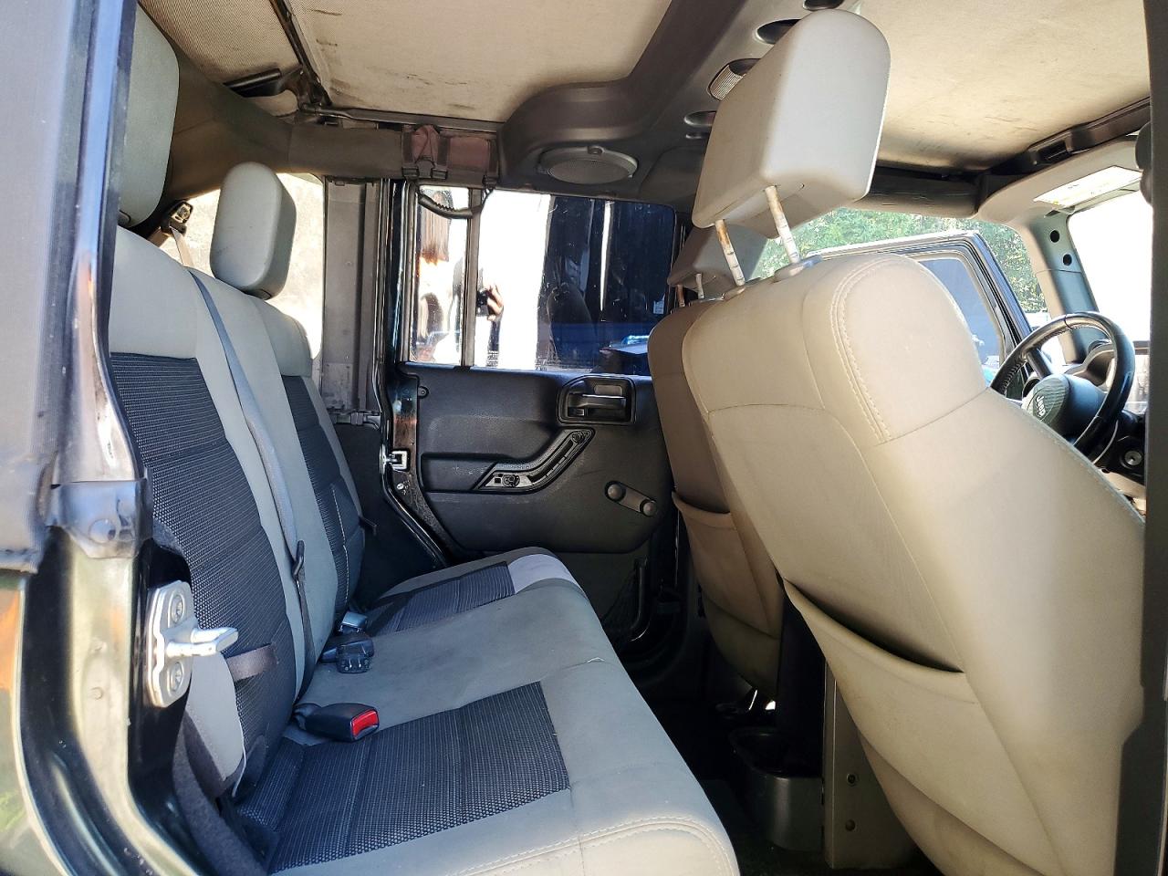 2010 Jeep Wrangler Unlimited Sport Green vin: 1J4BA3H17AL202364