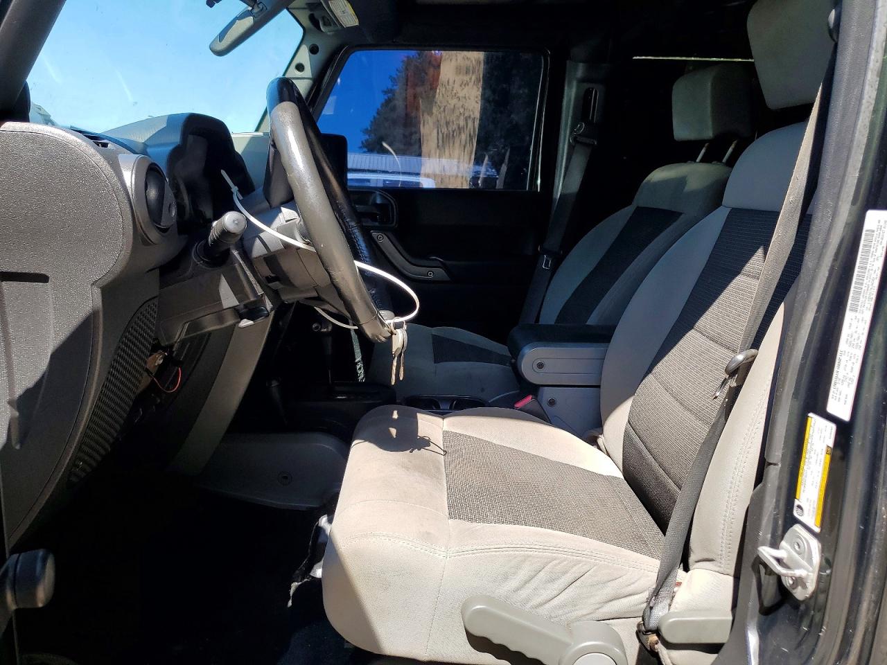 2010 Jeep Wrangler Unlimited Sport Green vin: 1J4BA3H17AL202364