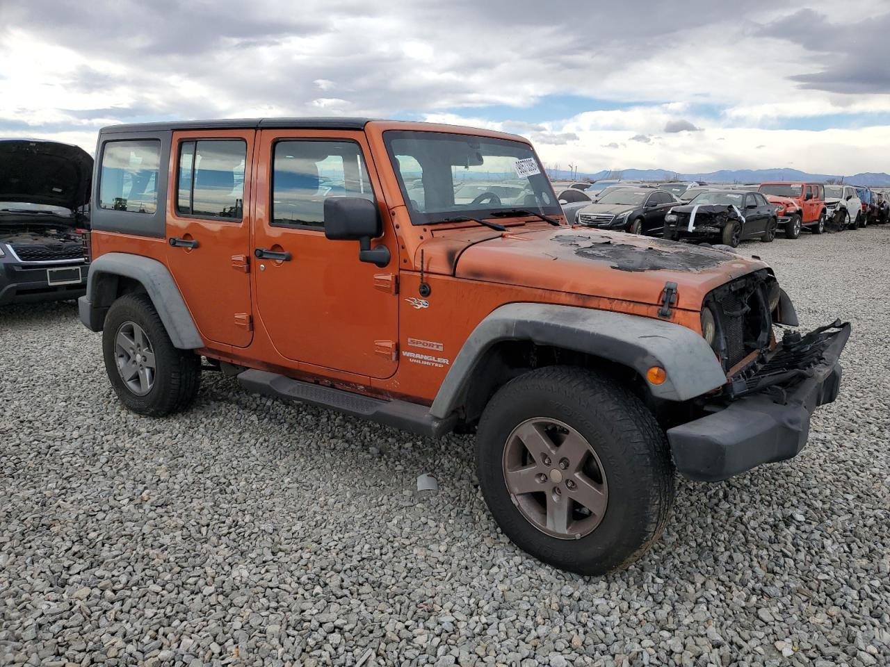 2011 Jeep Wrangler Unlimited Sport Orange vin: 1J4BA3H17BL511298