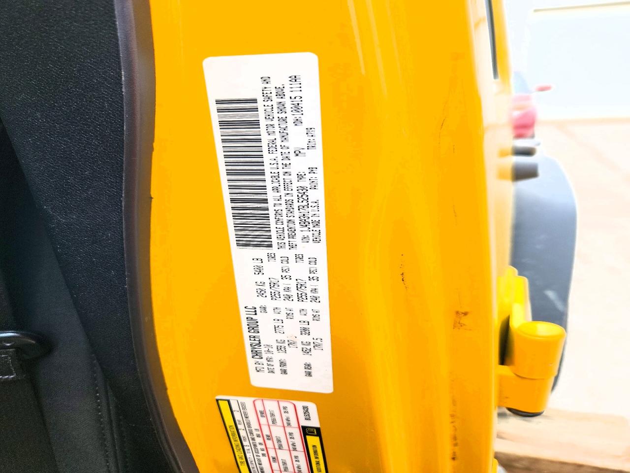 2011 Jeep Wrangler Unlimited Sport Yellow vin: 1J4BA3H17BL525430