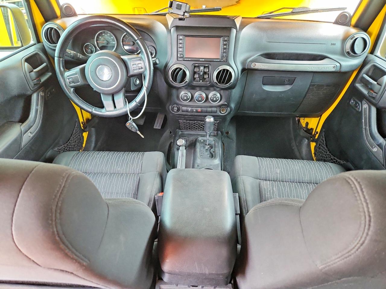 2011 Jeep Wrangler Unlimited Sport Yellow vin: 1J4BA3H17BL525430