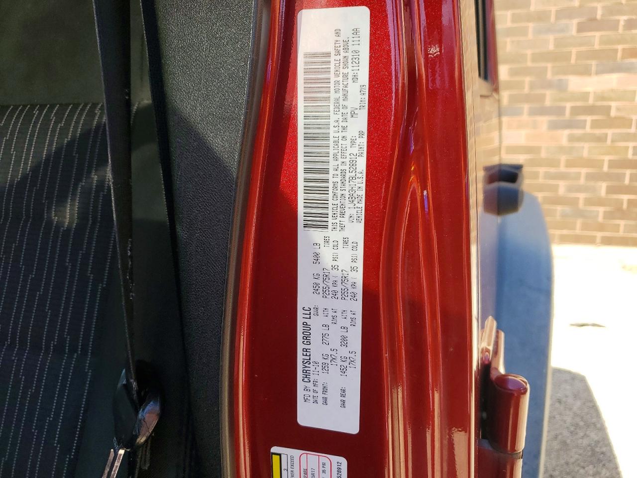 2011 Jeep Wrangler Unlimited Sport Burgundy vin: 1J4BA3H17BL528912