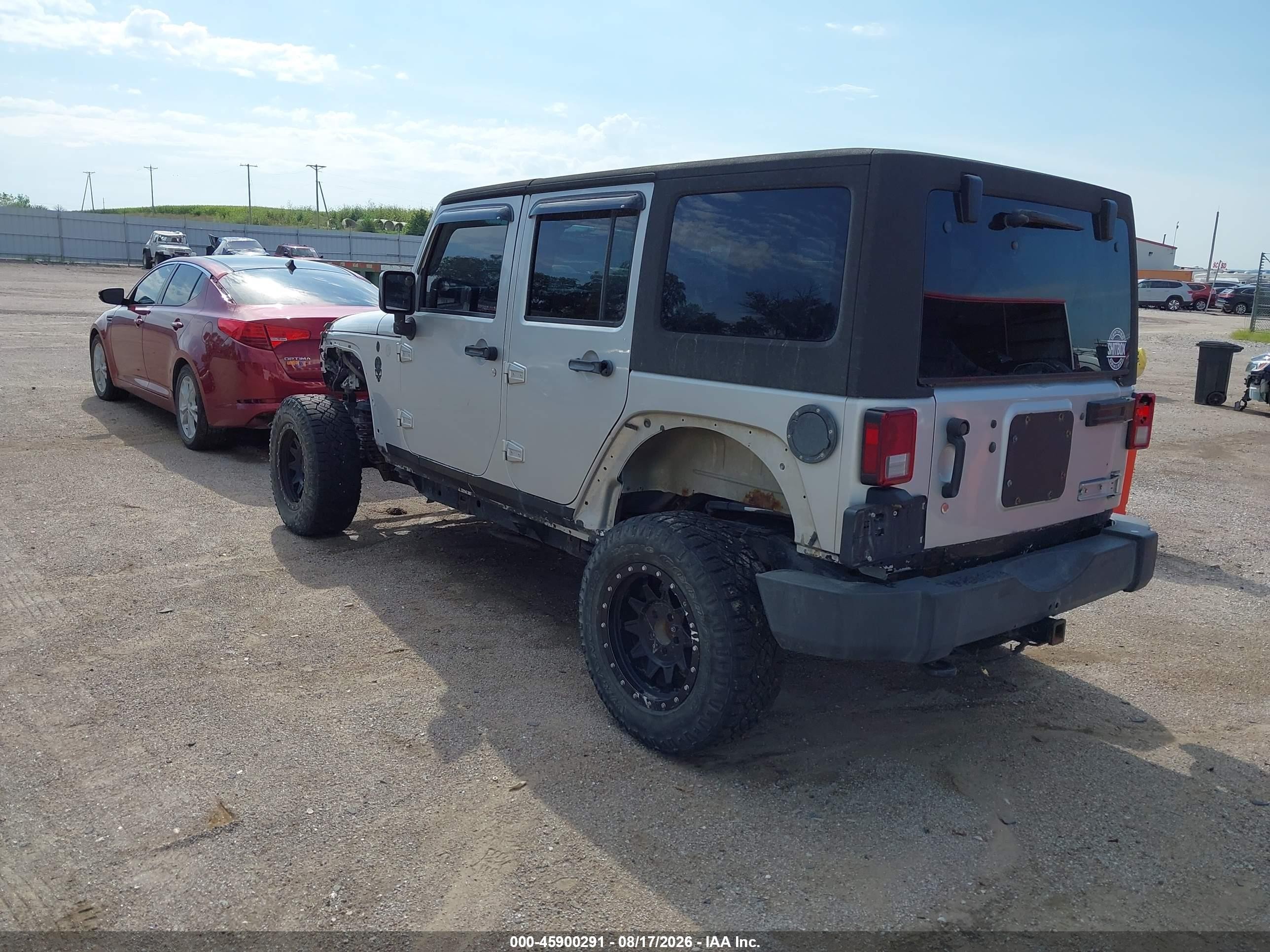 2011 Jeep Wrangler Unlimited Sport Silver vin: 1J4BA3H17BL552837