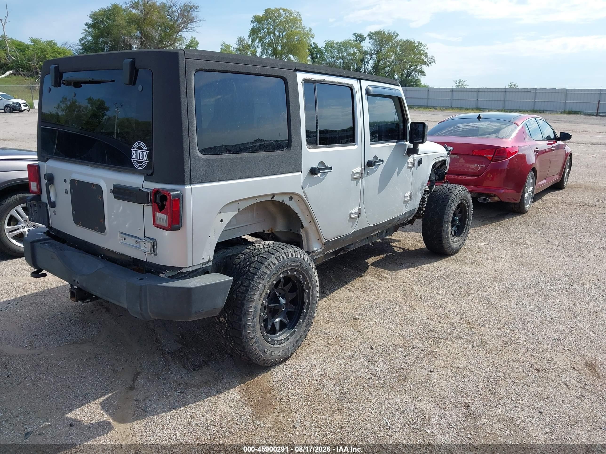 2011 Jeep Wrangler Unlimited Sport Silver vin: 1J4BA3H17BL552837