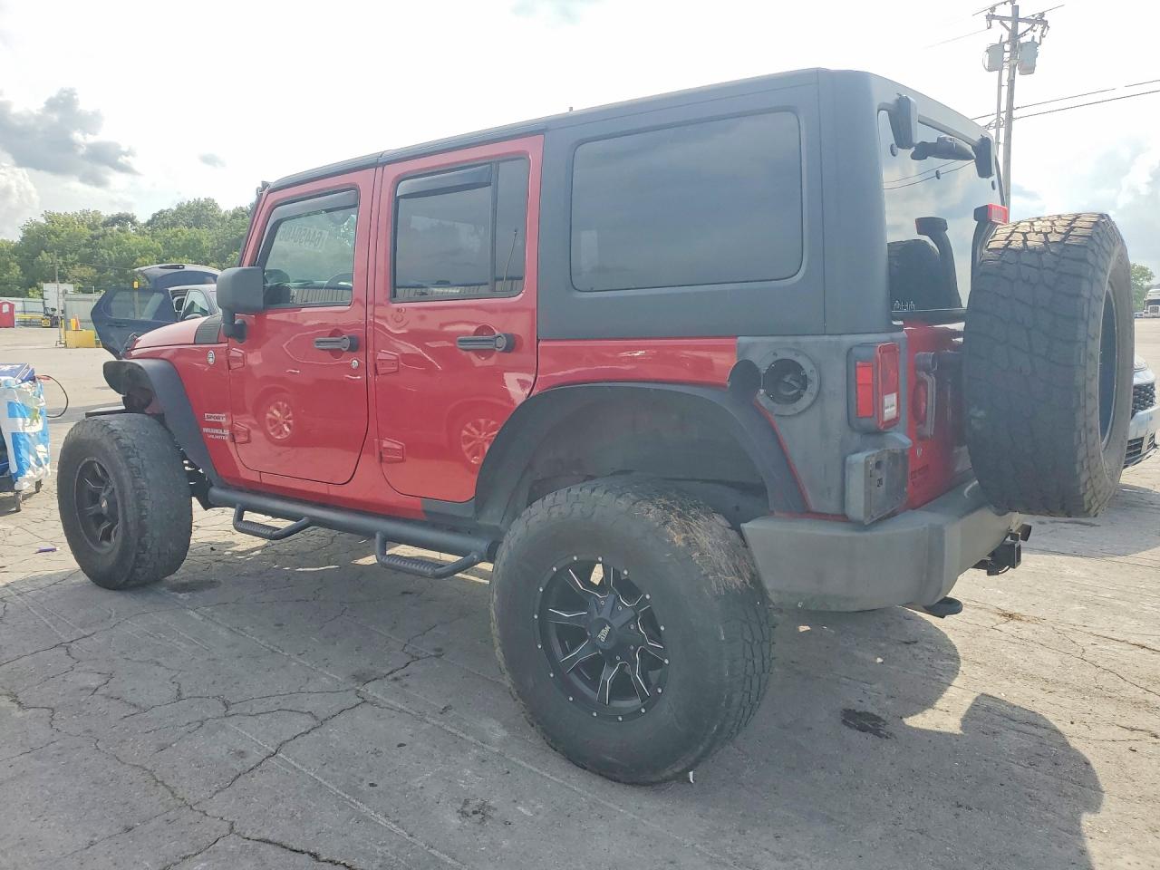 2011 Jeep Wrangler Unlimited Sport Red vin: 1J4BA3H17BL582341