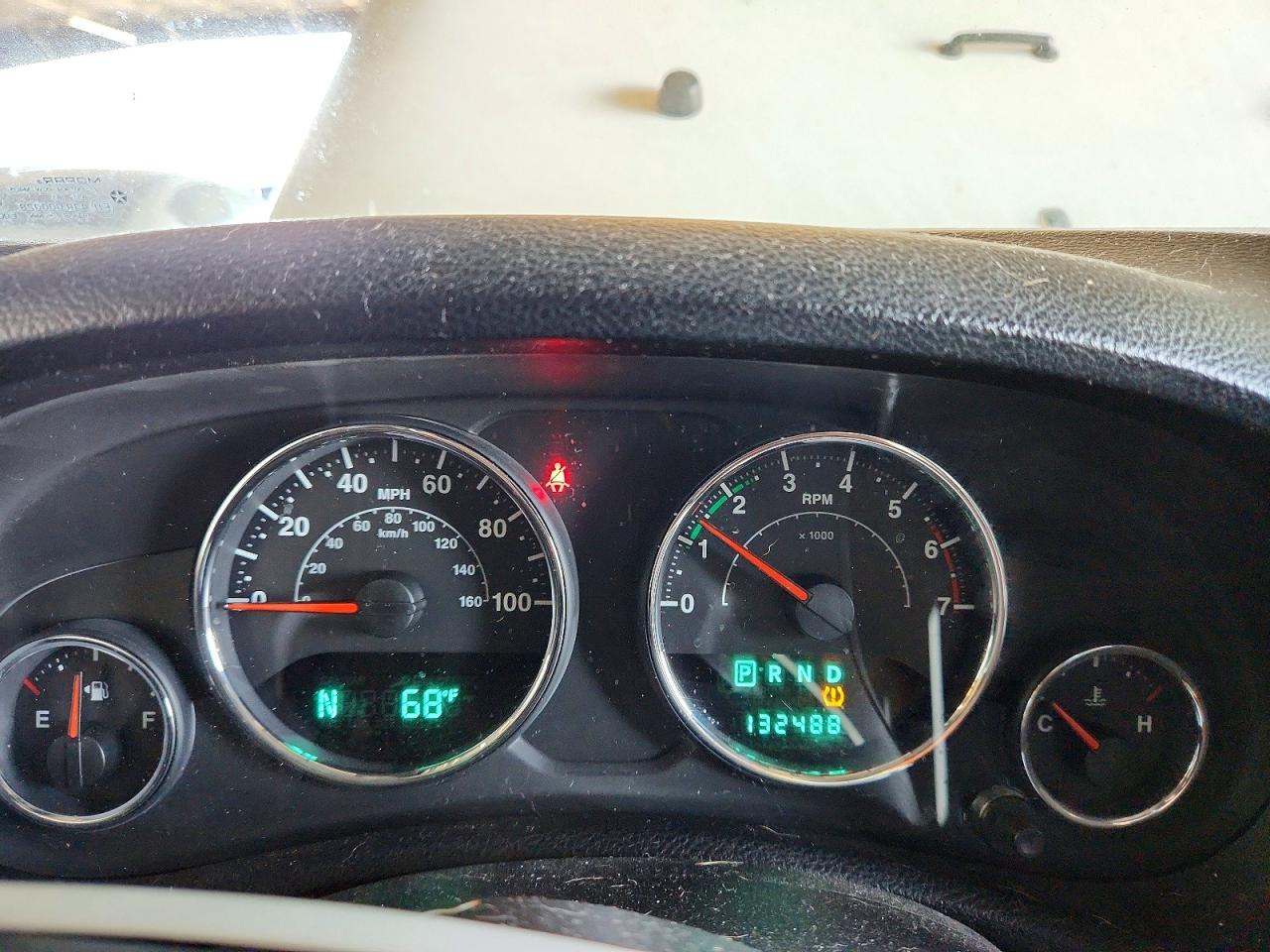 2011 Jeep Wrangler Unlimited Sport White vin: 1J4BA3H17BL638276