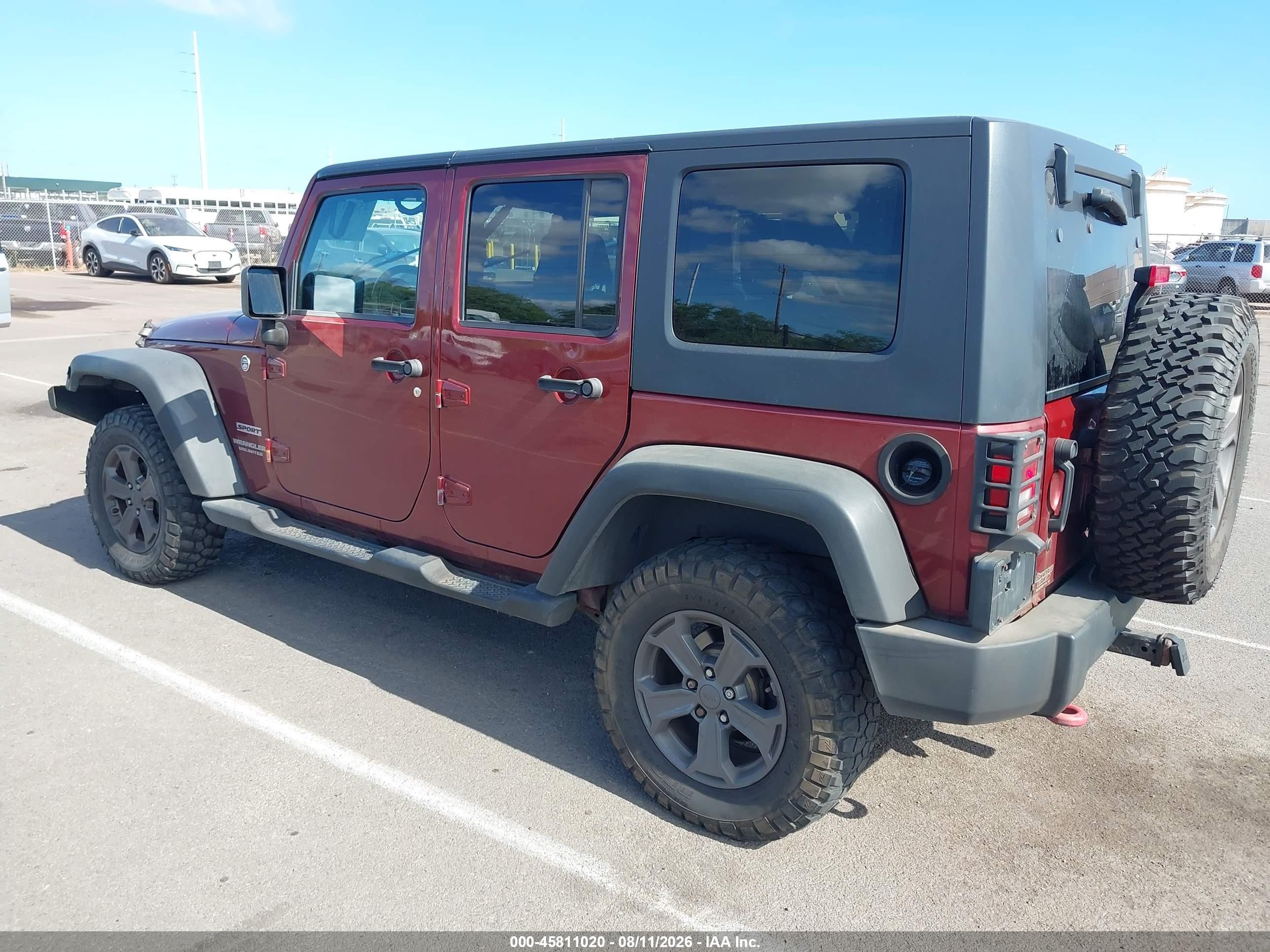 2010 Jeep Wrangler Unlimited Sport Красный vin: 1J4BA3H18AL125021