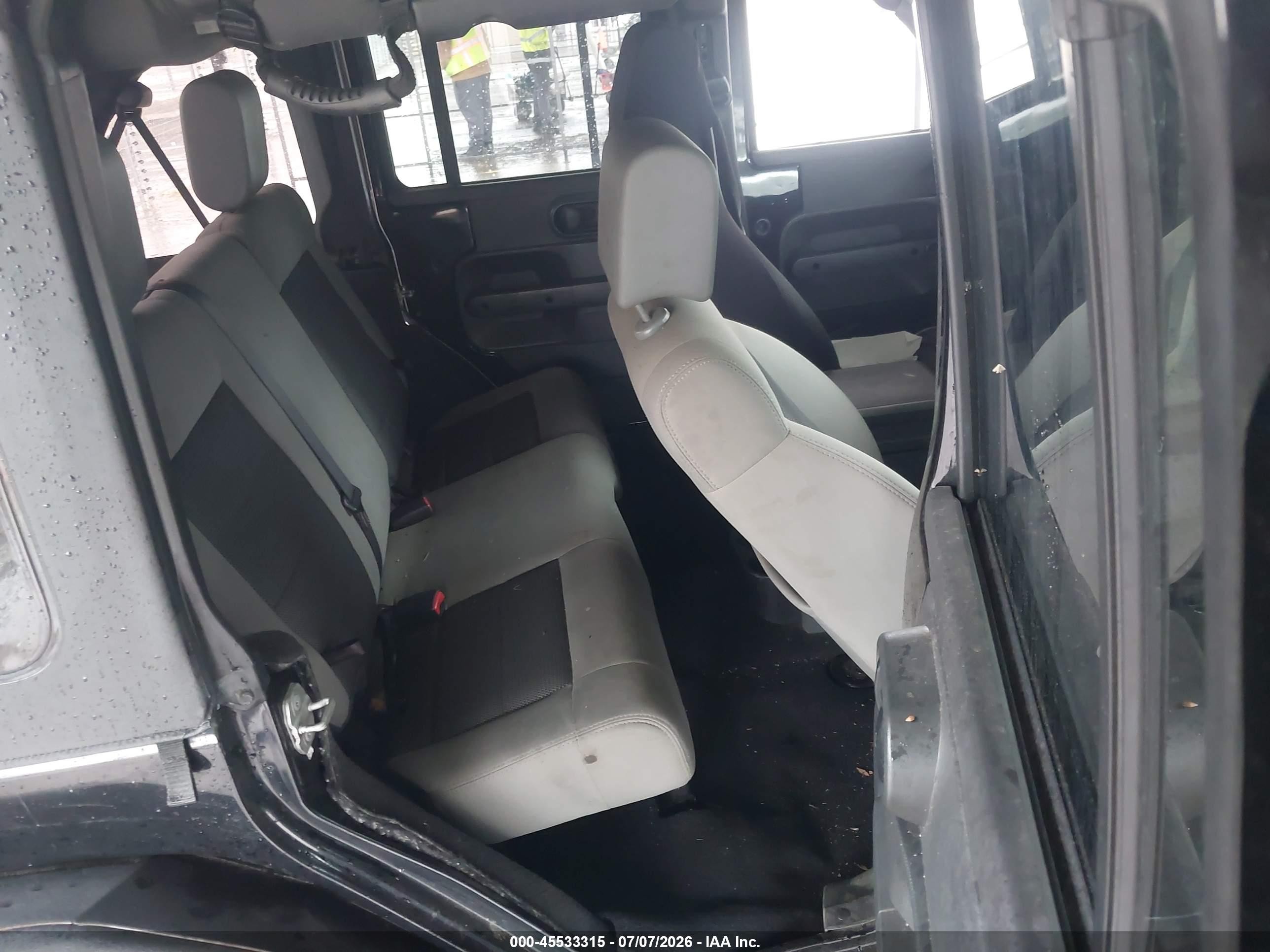 2010 Jeep Wrangler Unlimited Sport Black vin: 1J4BA3H18AL161436