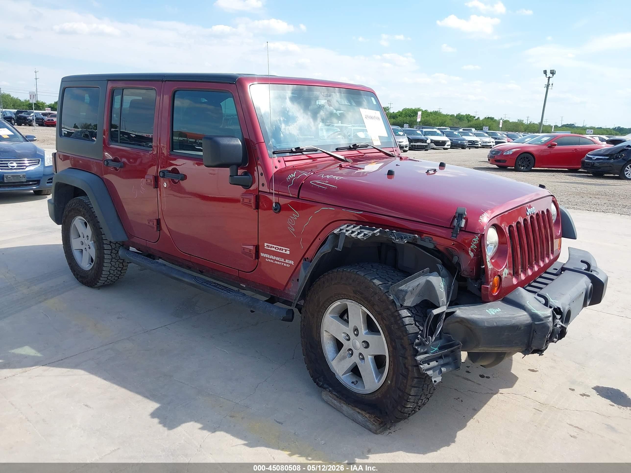 2011 Jeep Wrangler Unlimited Sport Maroon vin: 1J4BA3H18BL528806