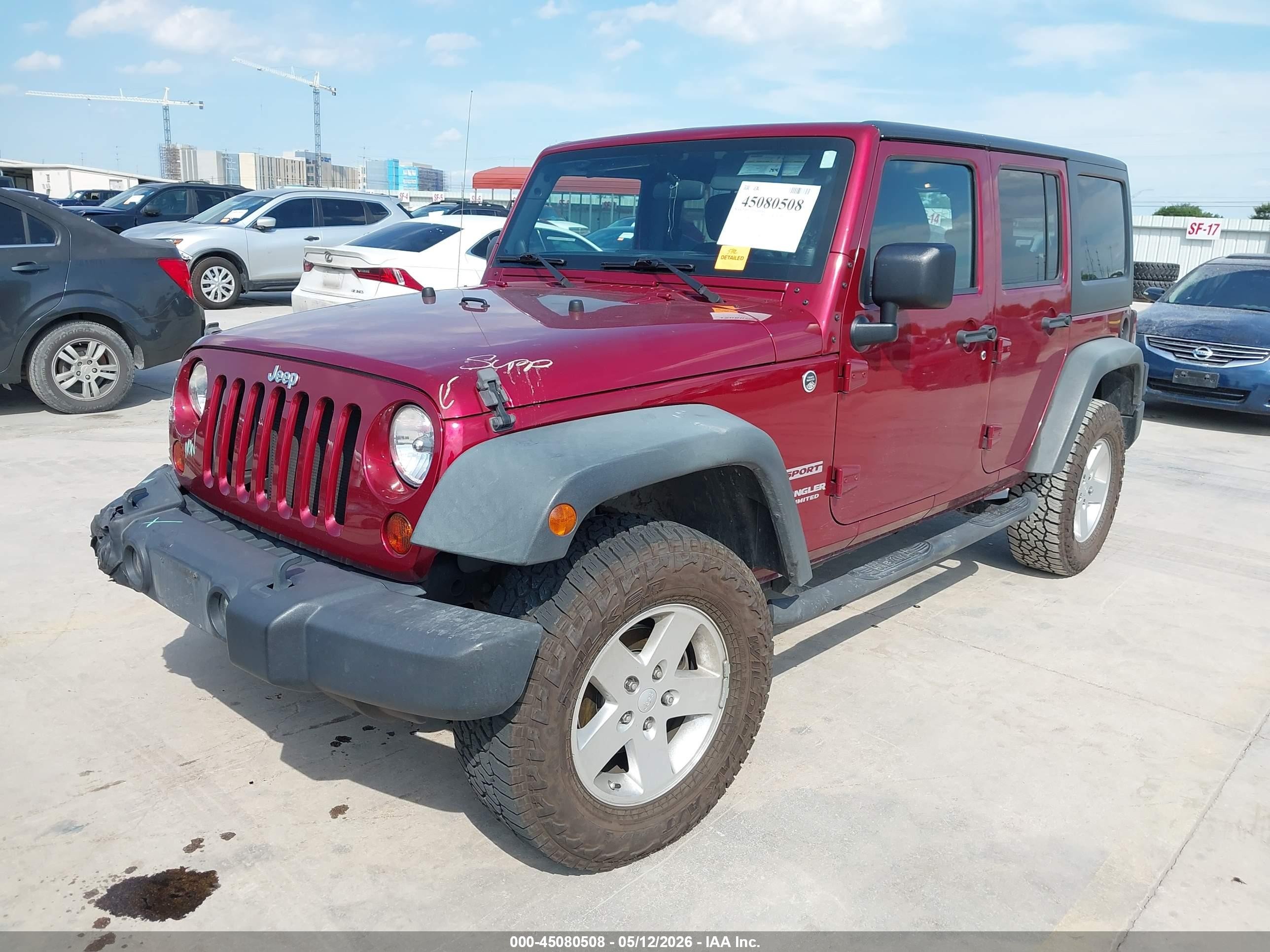 2011 Jeep Wrangler Unlimited Sport Темно-бордовый vin: 1J4BA3H18BL528806