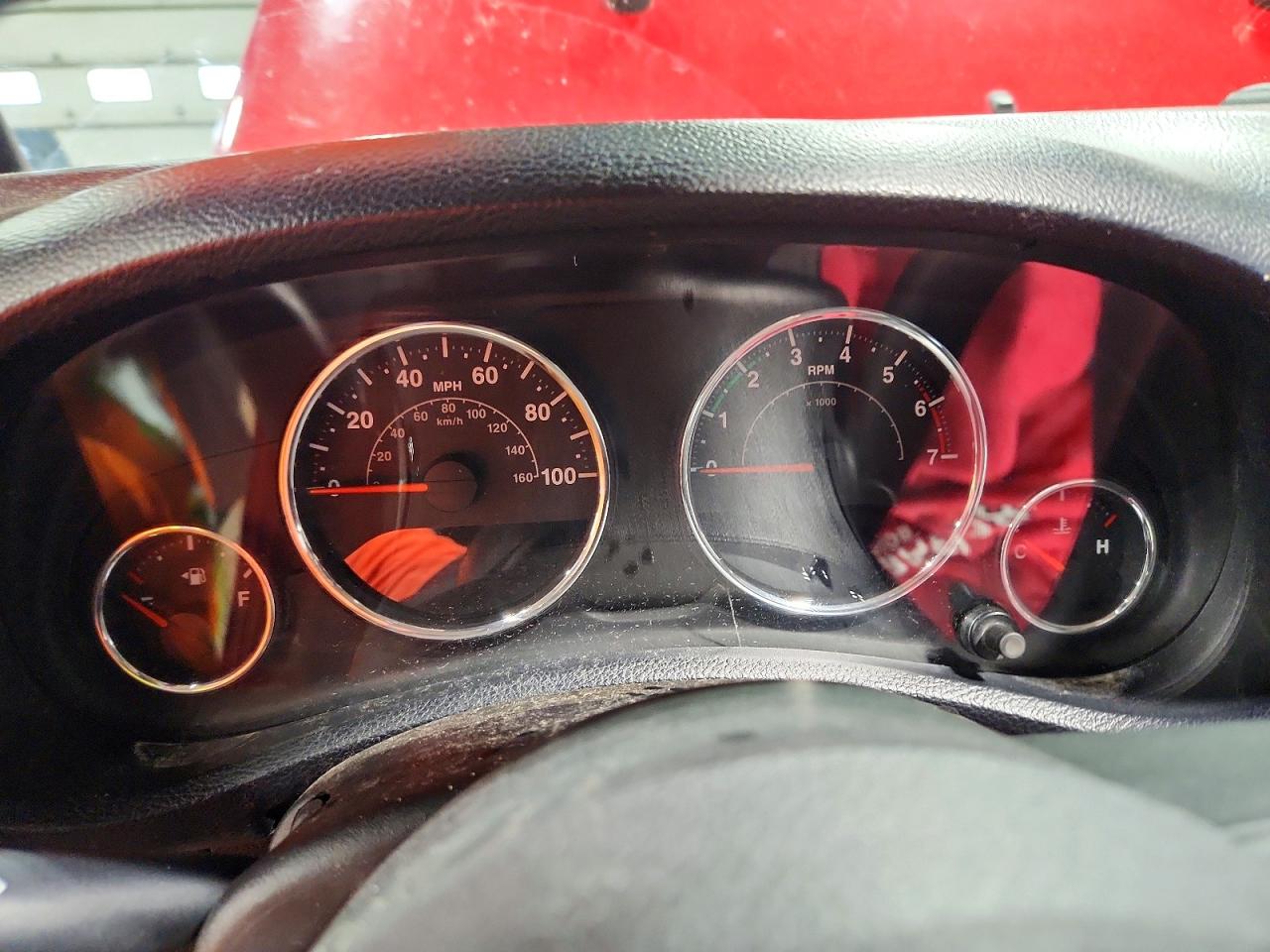2011 Jeep Wrangler Unlimited Sport Красный vin: 1J4BA3H18BL579089