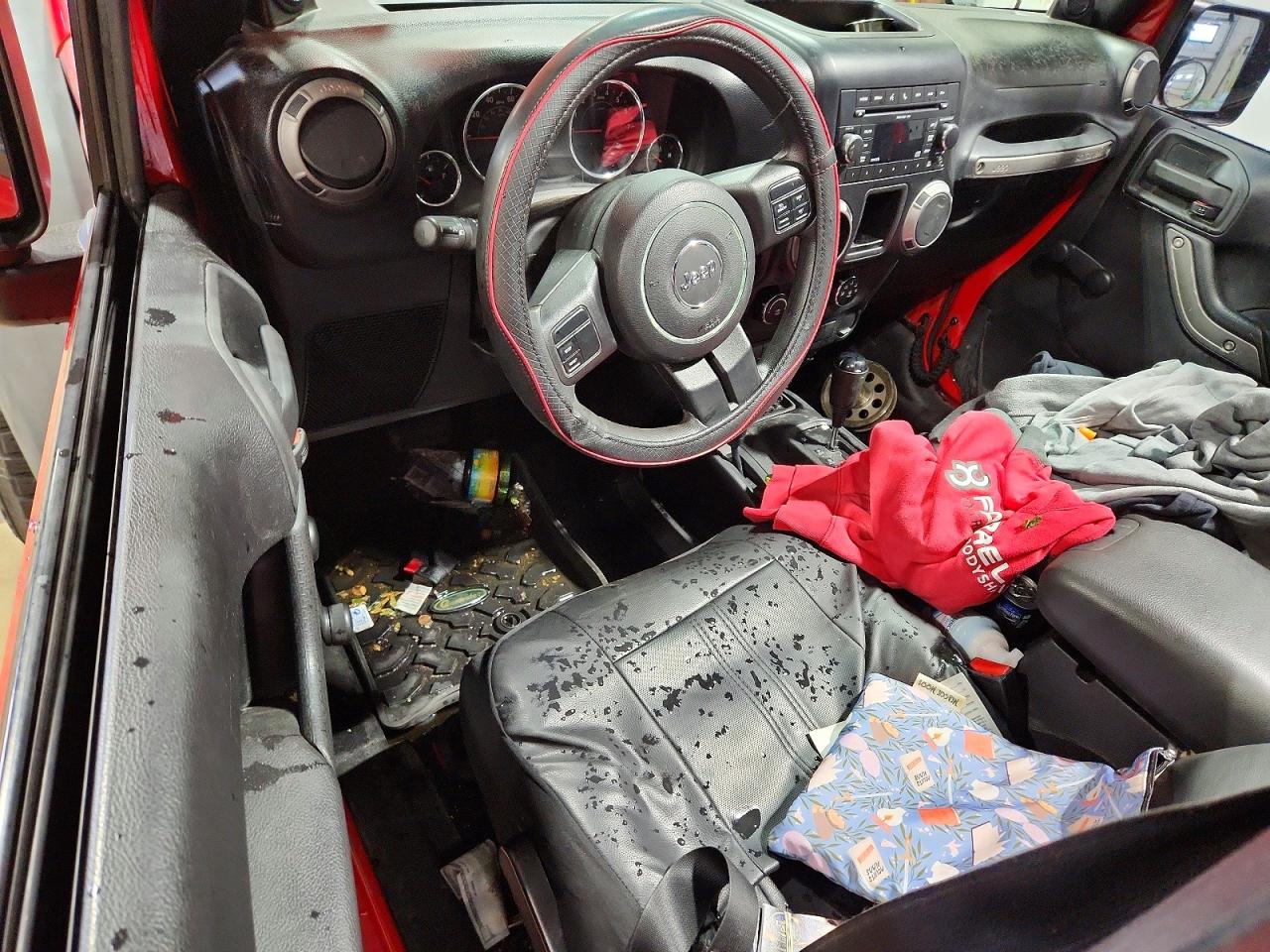 2011 Jeep Wrangler Unlimited Sport Красный vin: 1J4BA3H18BL579089