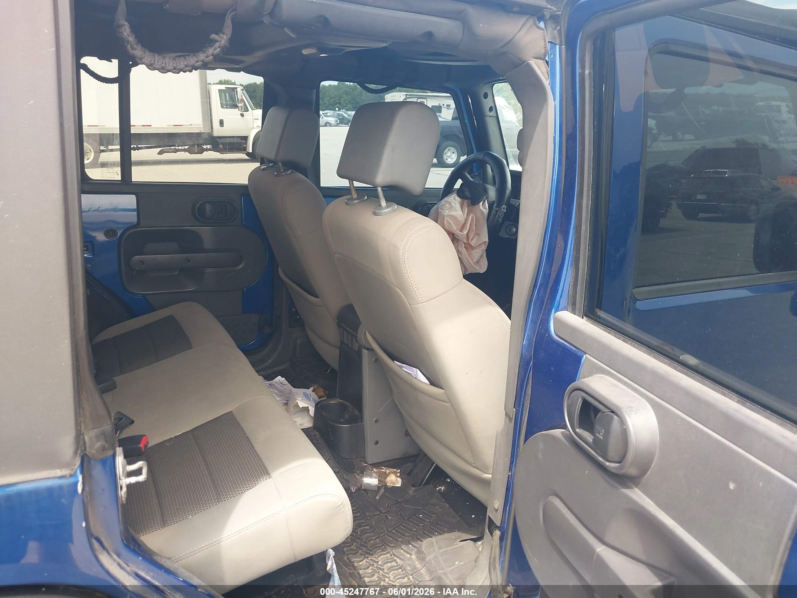 2010 Jeep Wrangler Unlimited Sport Blue vin: 1J4BA3H19AL108812