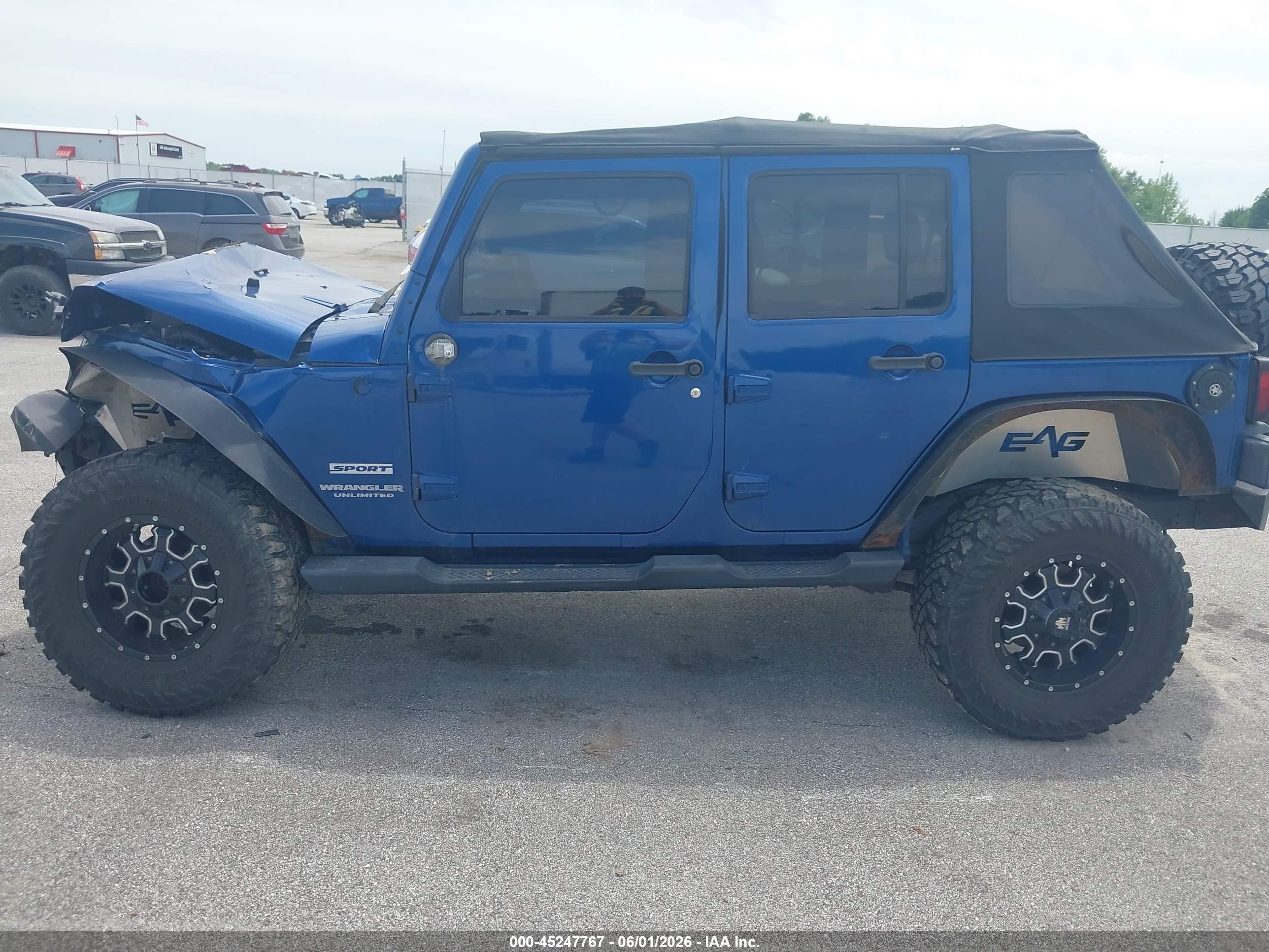 2010 Jeep Wrangler Unlimited Sport Blue vin: 1J4BA3H19AL108812