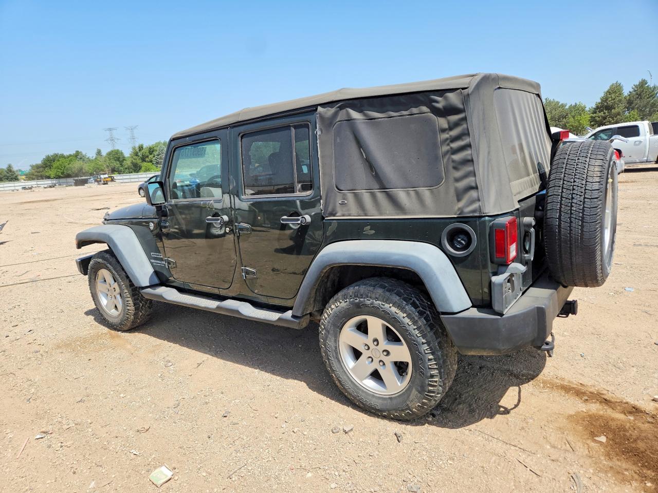 2010 Jeep Wrangler Unlimited Sport Green vin: 1J4BA3H19AL124878