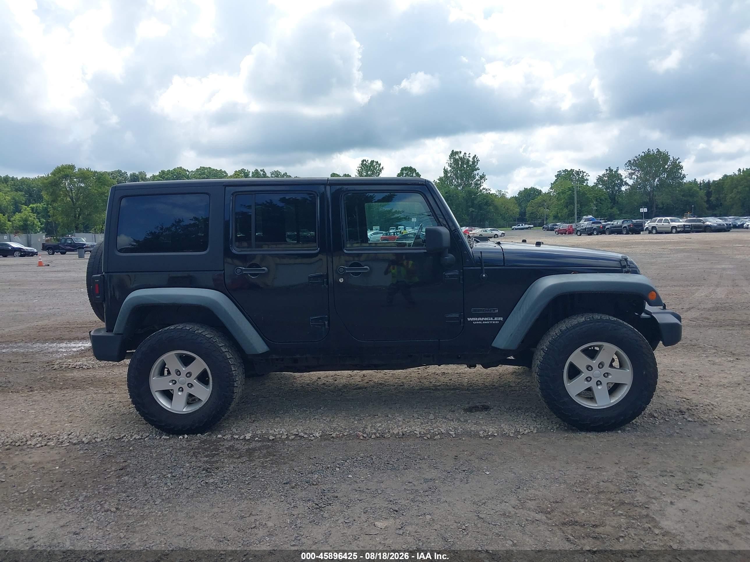 2011 Jeep Wrangler Unlimited Sport Black vin: 1J4BA3H19BL522173
