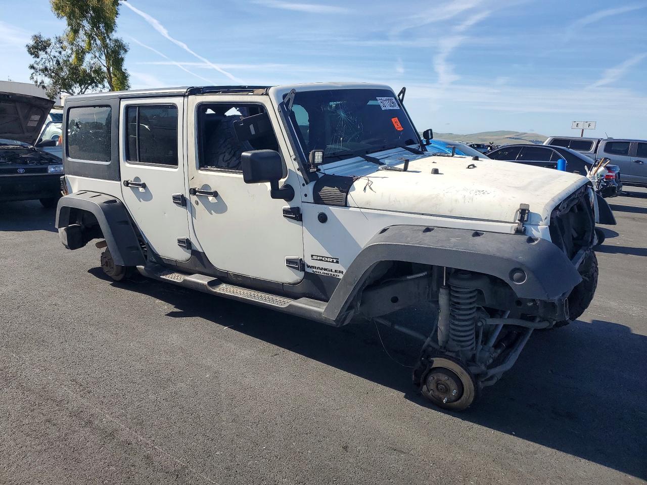 2010 Jeep Wrangler Unlimited Sport White vin: 1J4BA3H1XAL188654
