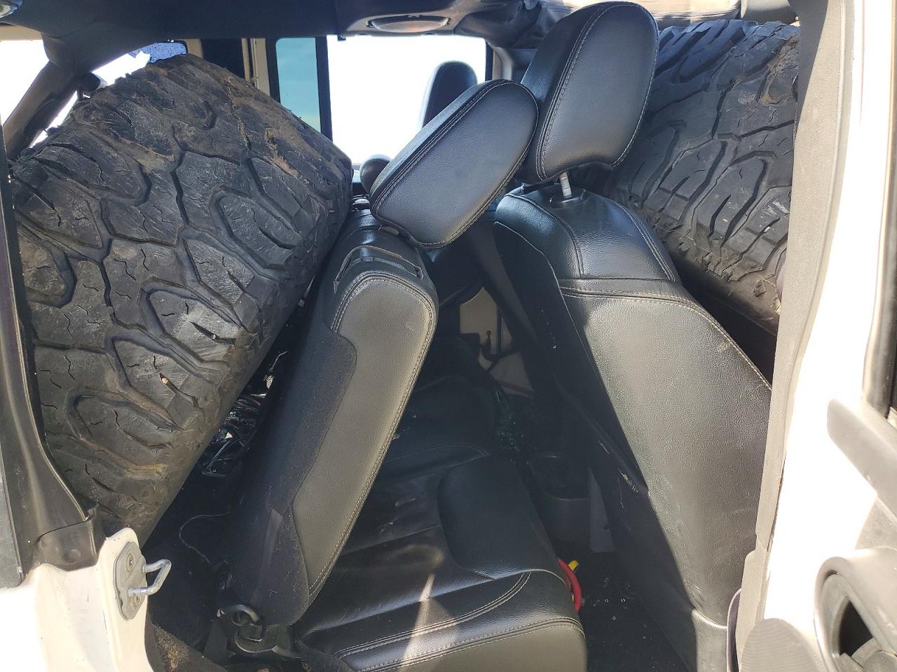 2010 Jeep Wrangler Unlimited Sport White vin: 1J4BA3H1XAL188654