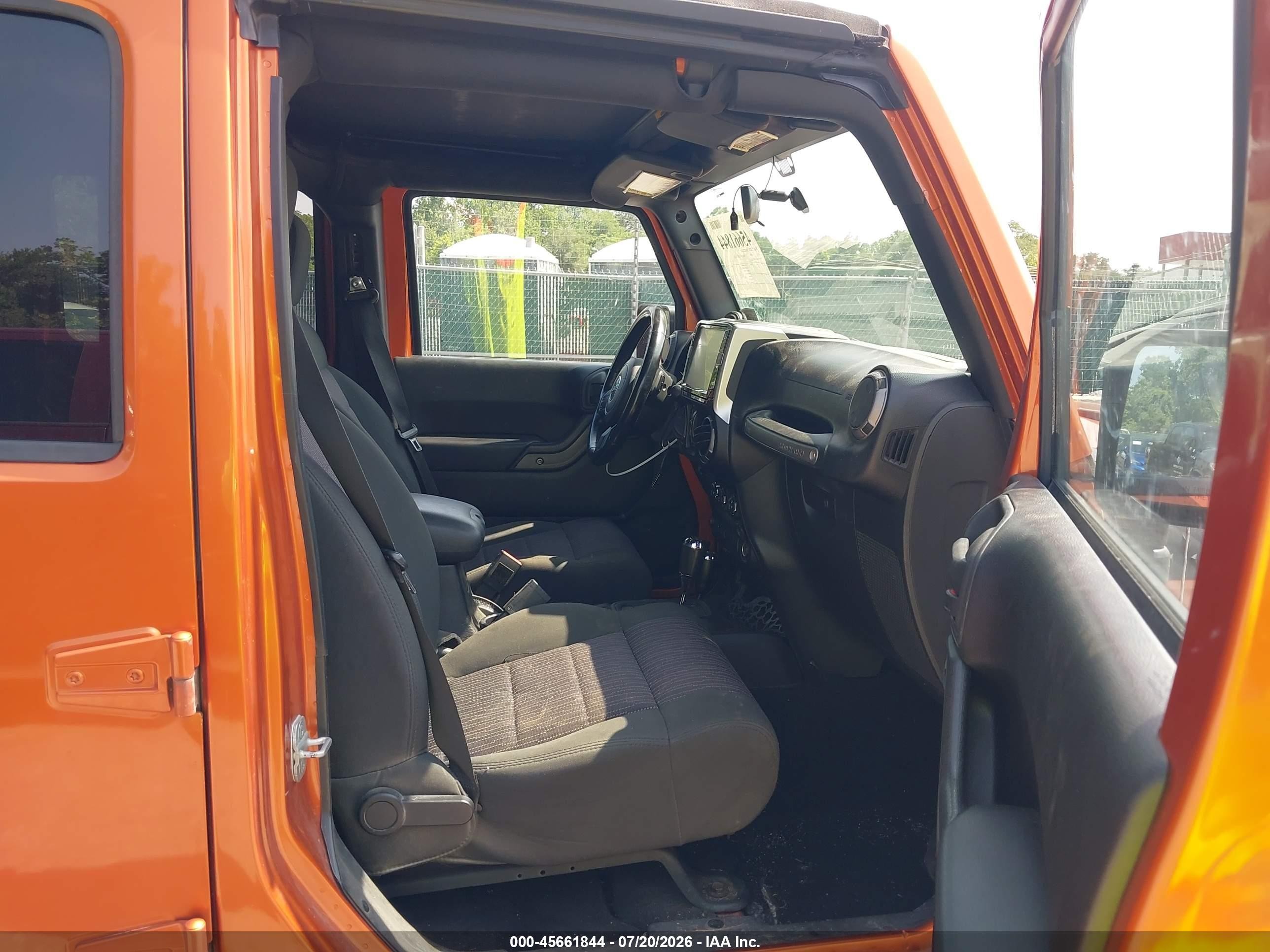 2011 Jeep Wrangler Unlimited Sport Orange vin: 1J4BA3H1XBL581250