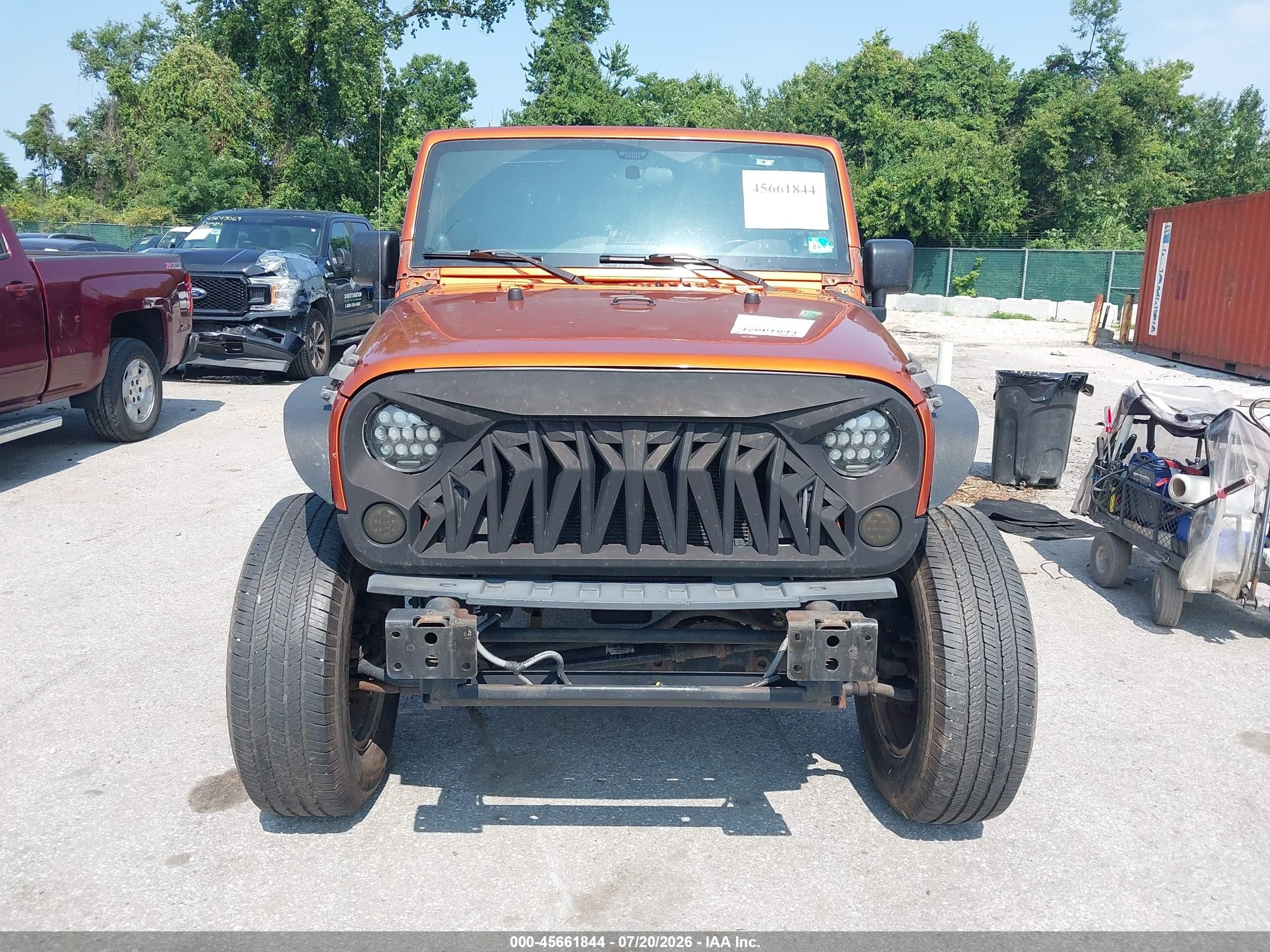 2011 Jeep Wrangler Unlimited Sport Orange vin: 1J4BA3H1XBL581250