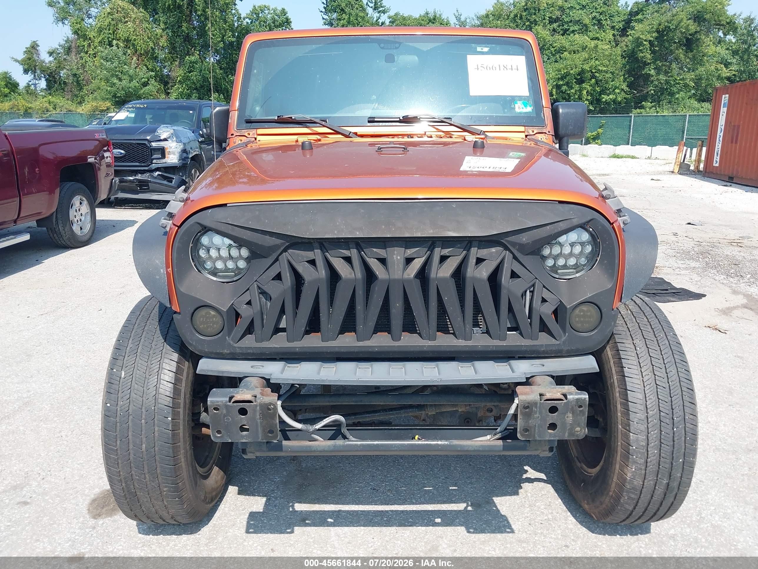 2011 Jeep Wrangler Unlimited Sport Orange vin: 1J4BA3H1XBL581250