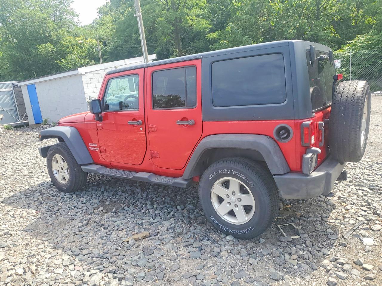 2011 Jeep Wrangler Unlimited Sport Красный vin: 1J4BA3H1XBL612237