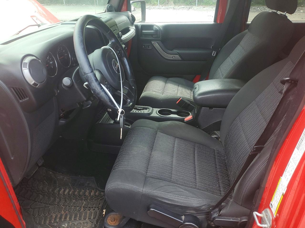 2011 Jeep Wrangler Unlimited Sport Красный vin: 1J4BA3H1XBL612237