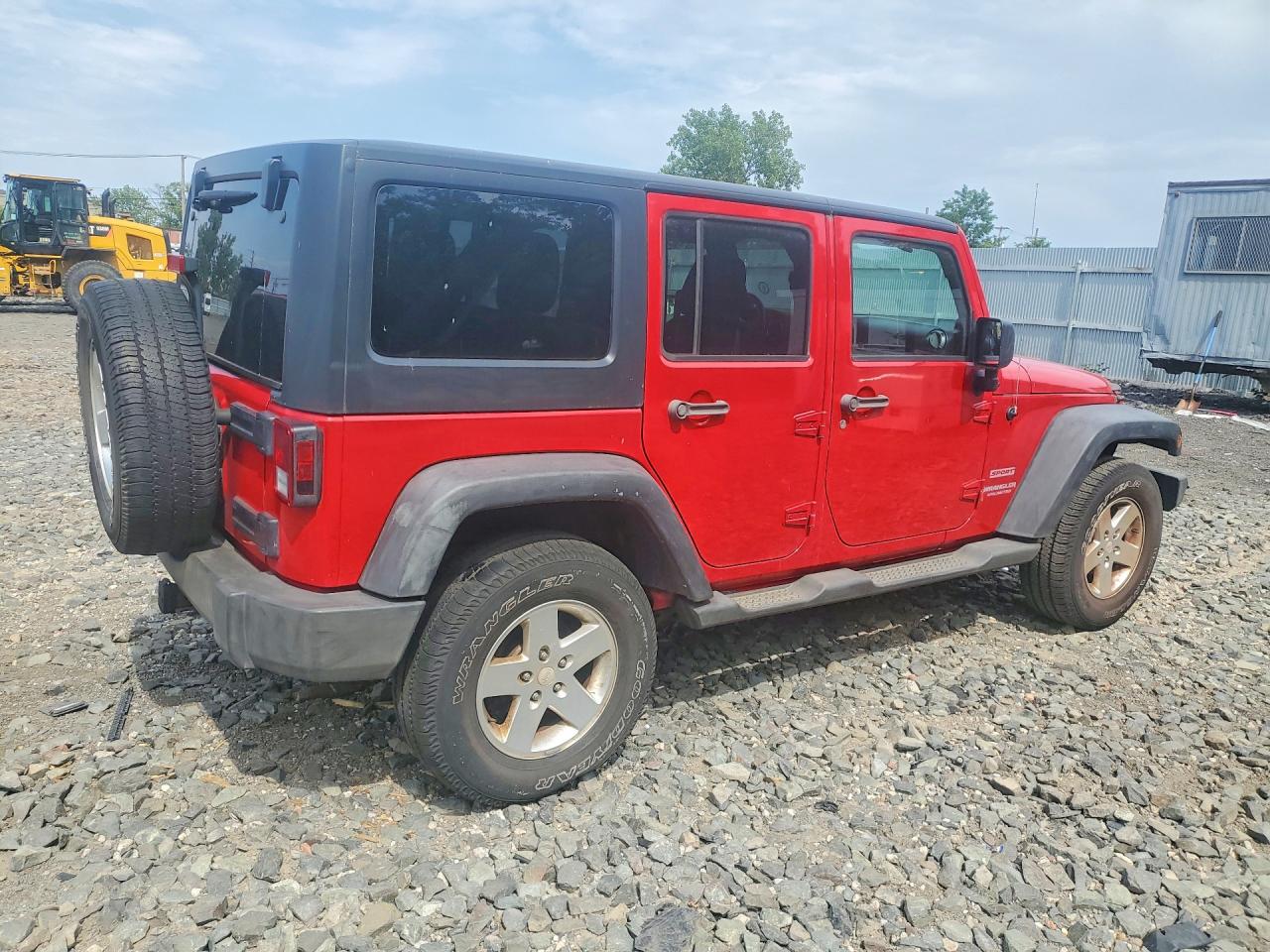 2011 Jeep Wrangler Unlimited Sport Красный vin: 1J4BA3H1XBL612237