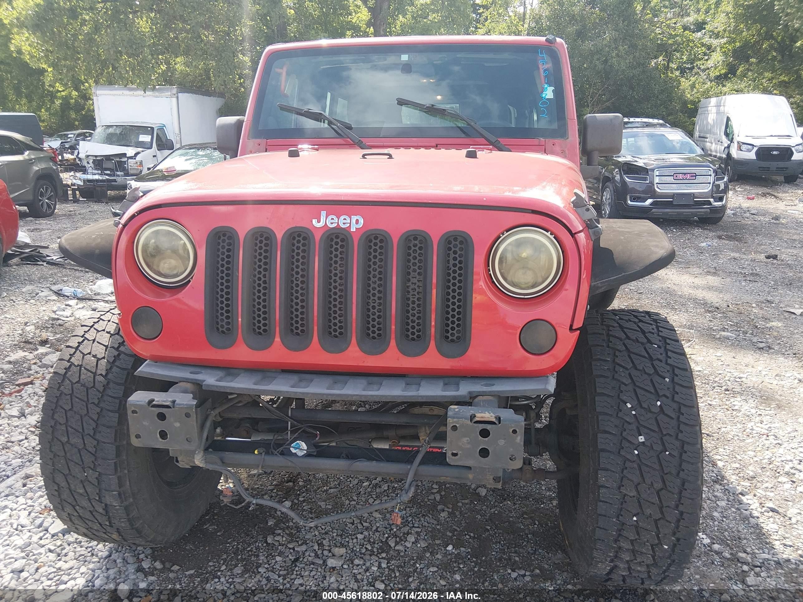 2011 Jeep Wrangler Unlimited Sport Red vin: 1J4BA3H1XBL623254