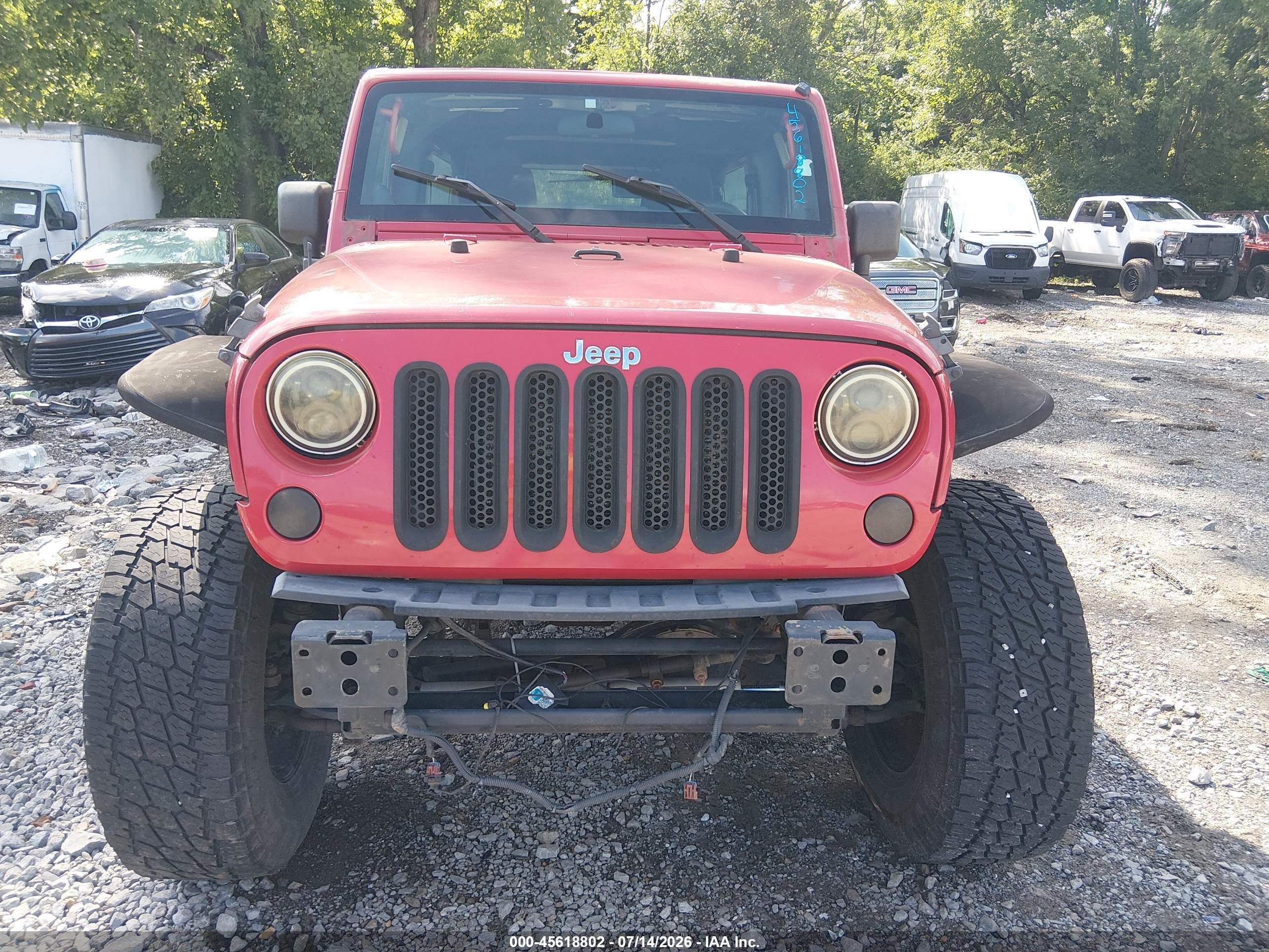 2011 Jeep Wrangler Unlimited Sport Red vin: 1J4BA3H1XBL623254