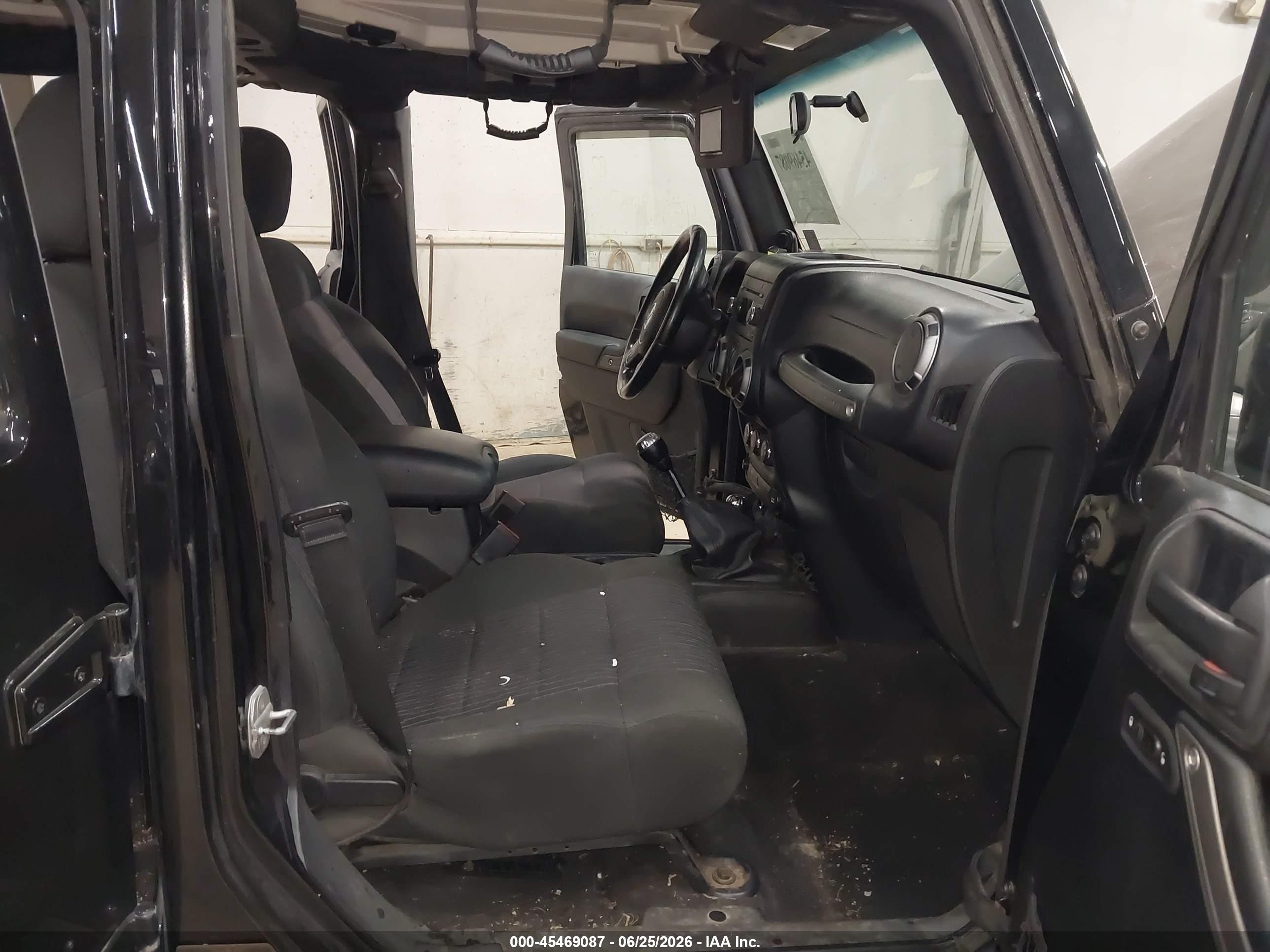 2011 Jeep Wrangler Unlimited Sport Black vin: 1J4BA3H1XBL627546